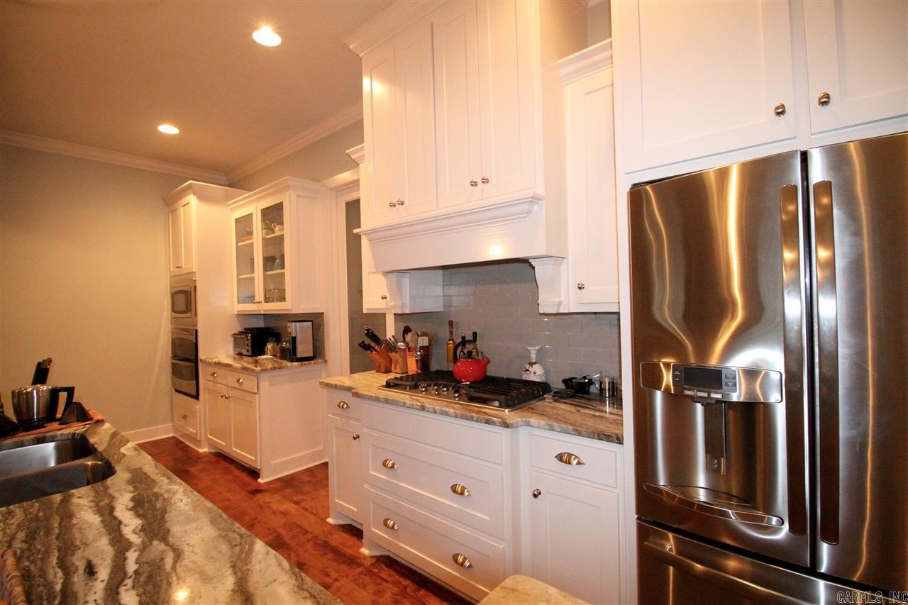 WOODLANDS EDGE - Residential