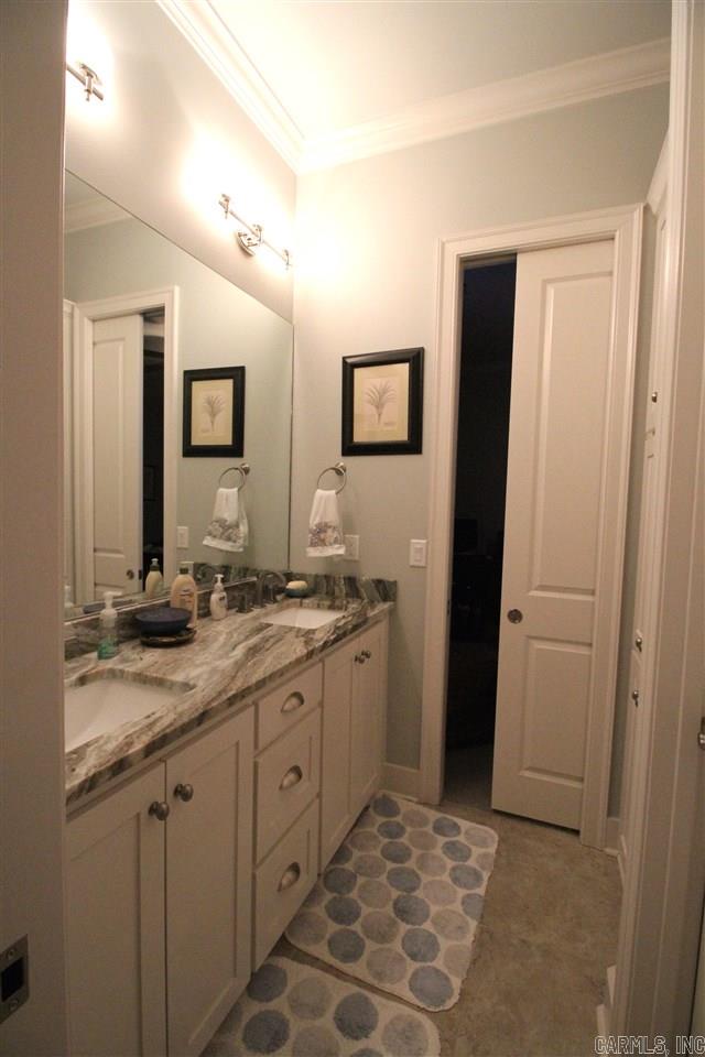 WOODLANDS EDGE - Residential