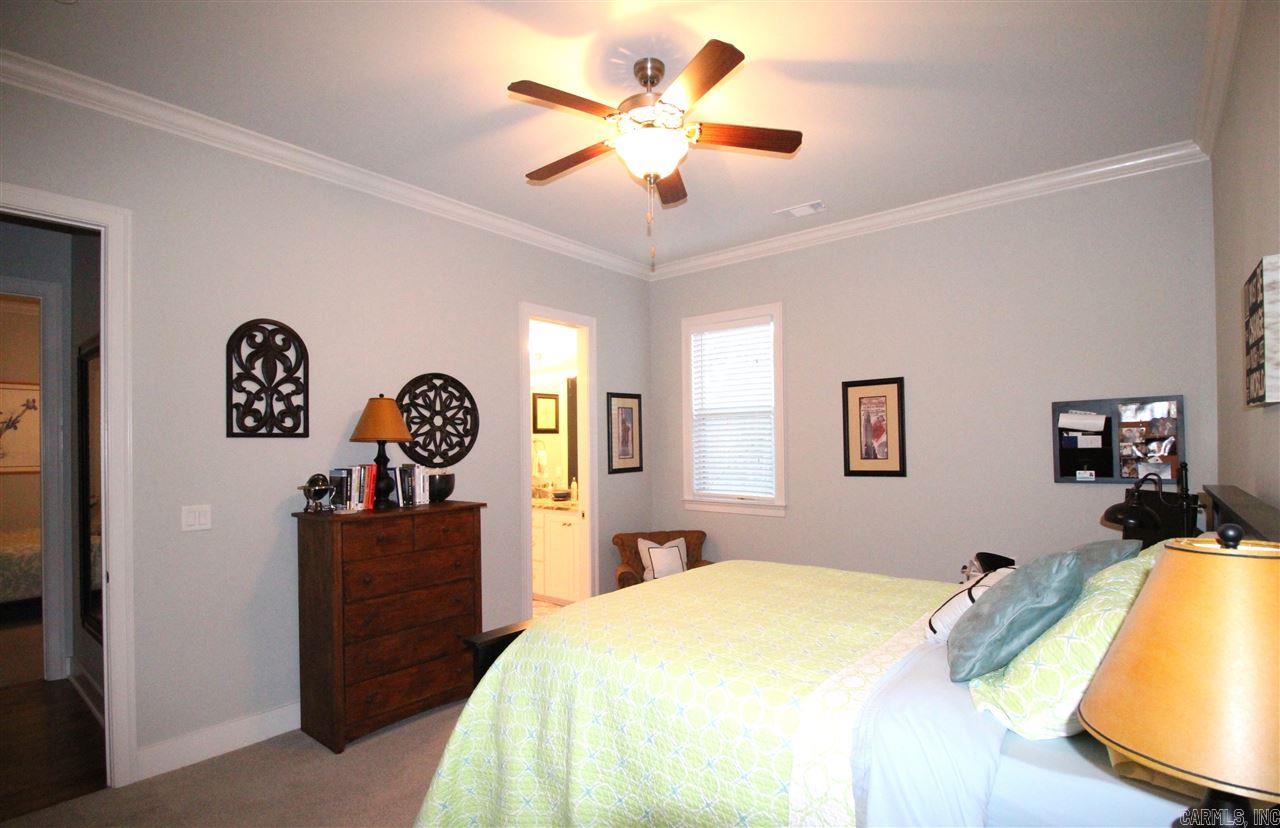 WOODLANDS EDGE - Residential