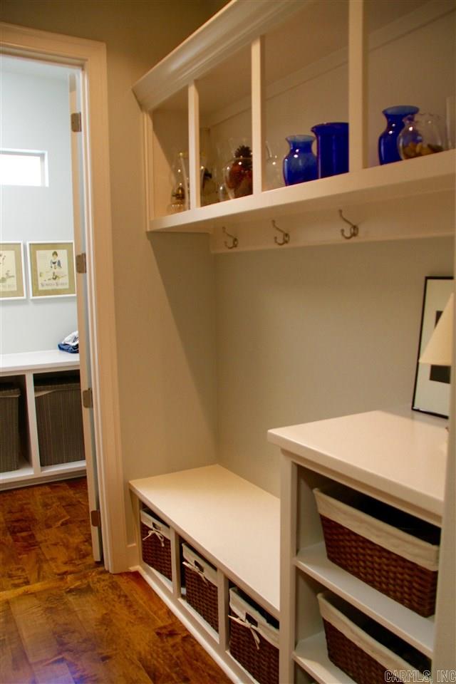 WOODLANDS EDGE - Residential