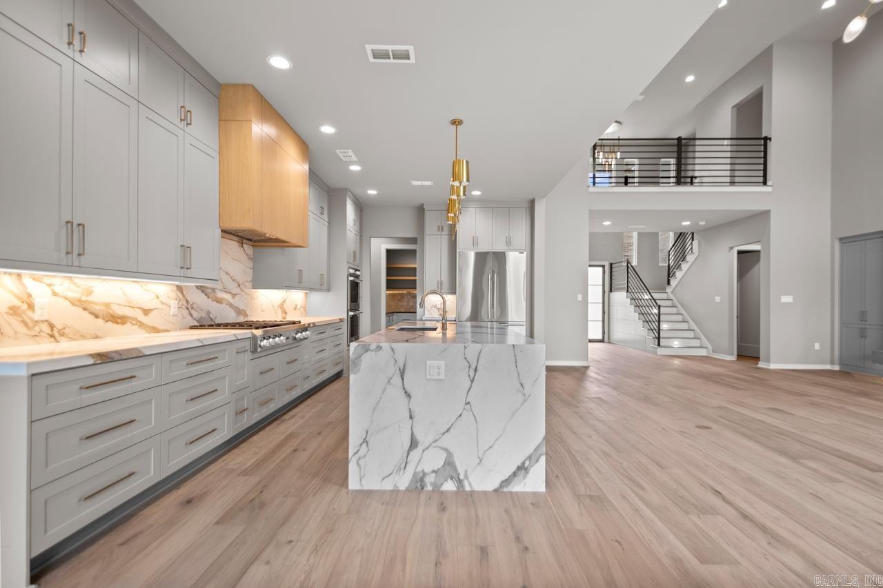 CHENAL VALLEY ABINGTON COURT - Residential