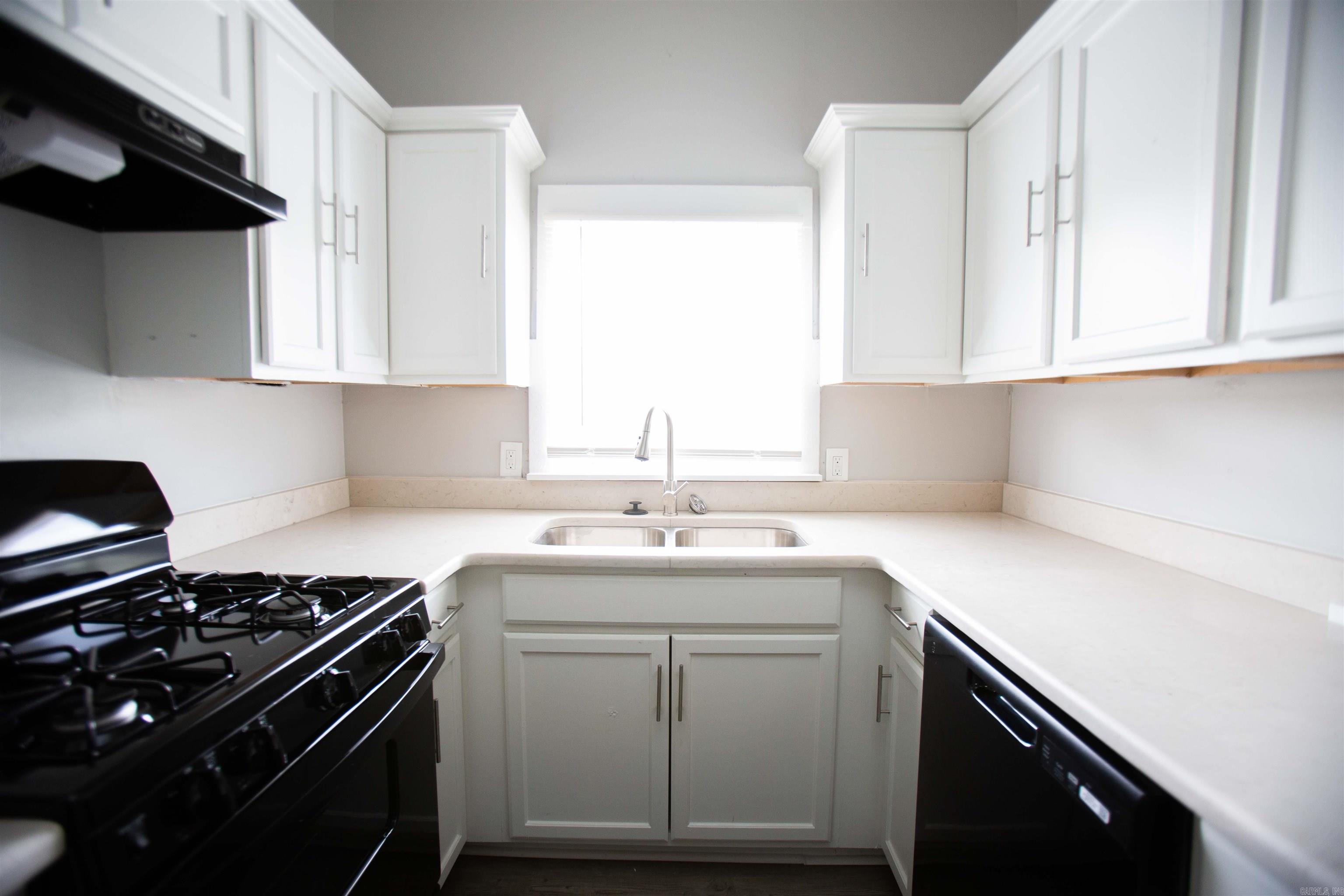 Weldon E Wrights - Residential Lease