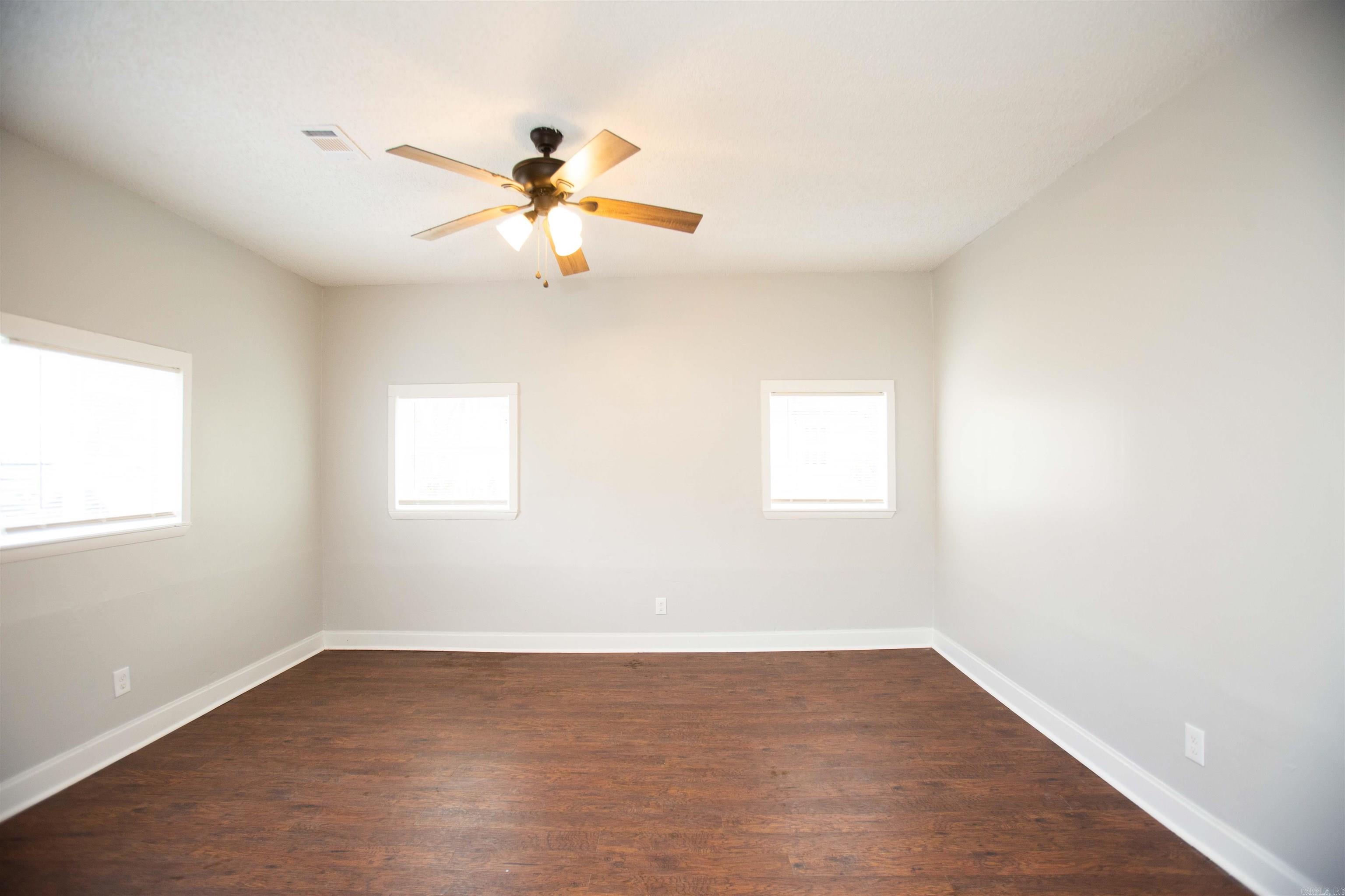 Weldon E Wrights - Residential Lease