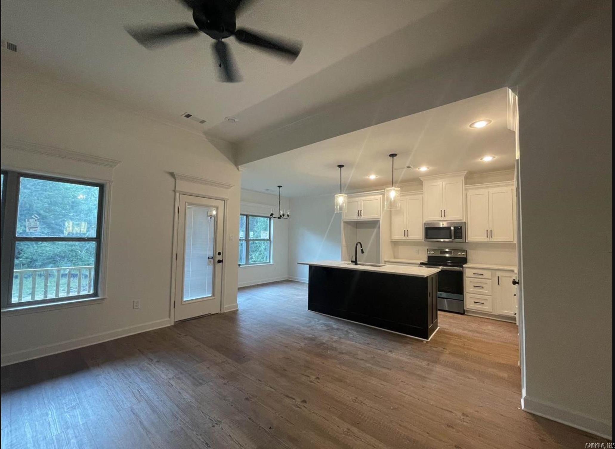 THE PINES AT PARKWAY TRAILS - Residential Lease