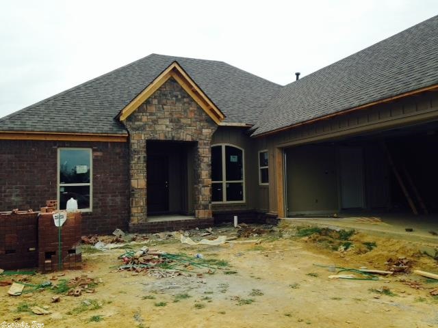 Great new construction built by Salter Properties in The Gardens at Southridge.  Home has a wonderful open floor plan with granite through out. POA fee covers lawn maintenance.