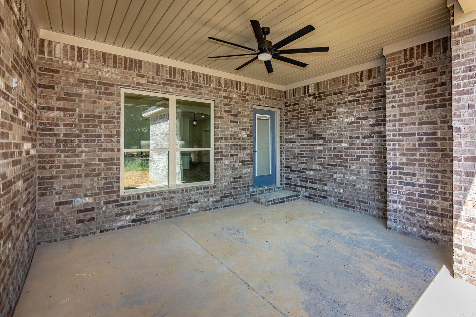 HIDDEN VALLEY ESTATES - Residential