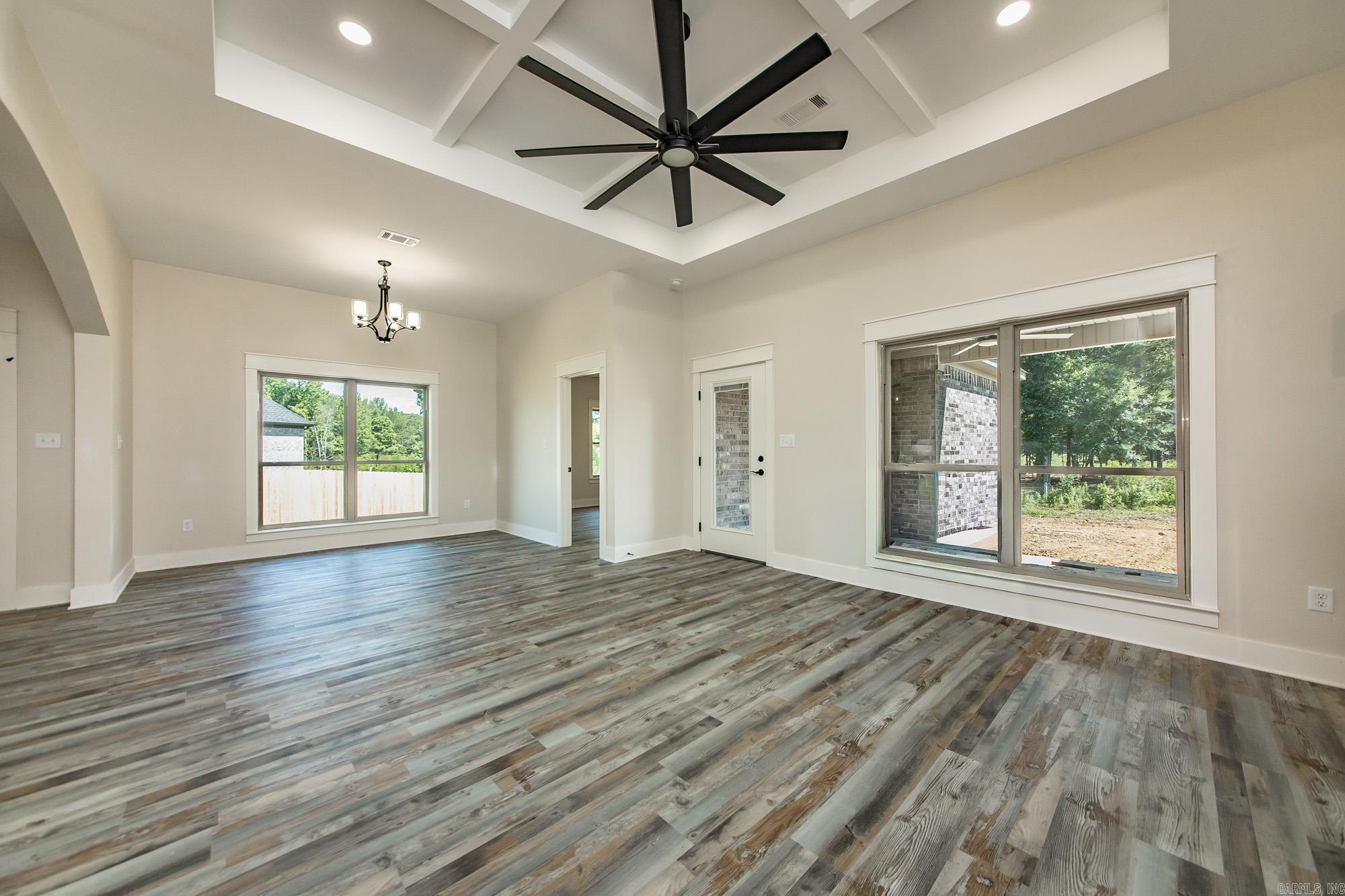 HIDDEN VALLEY ESTATES - Residential