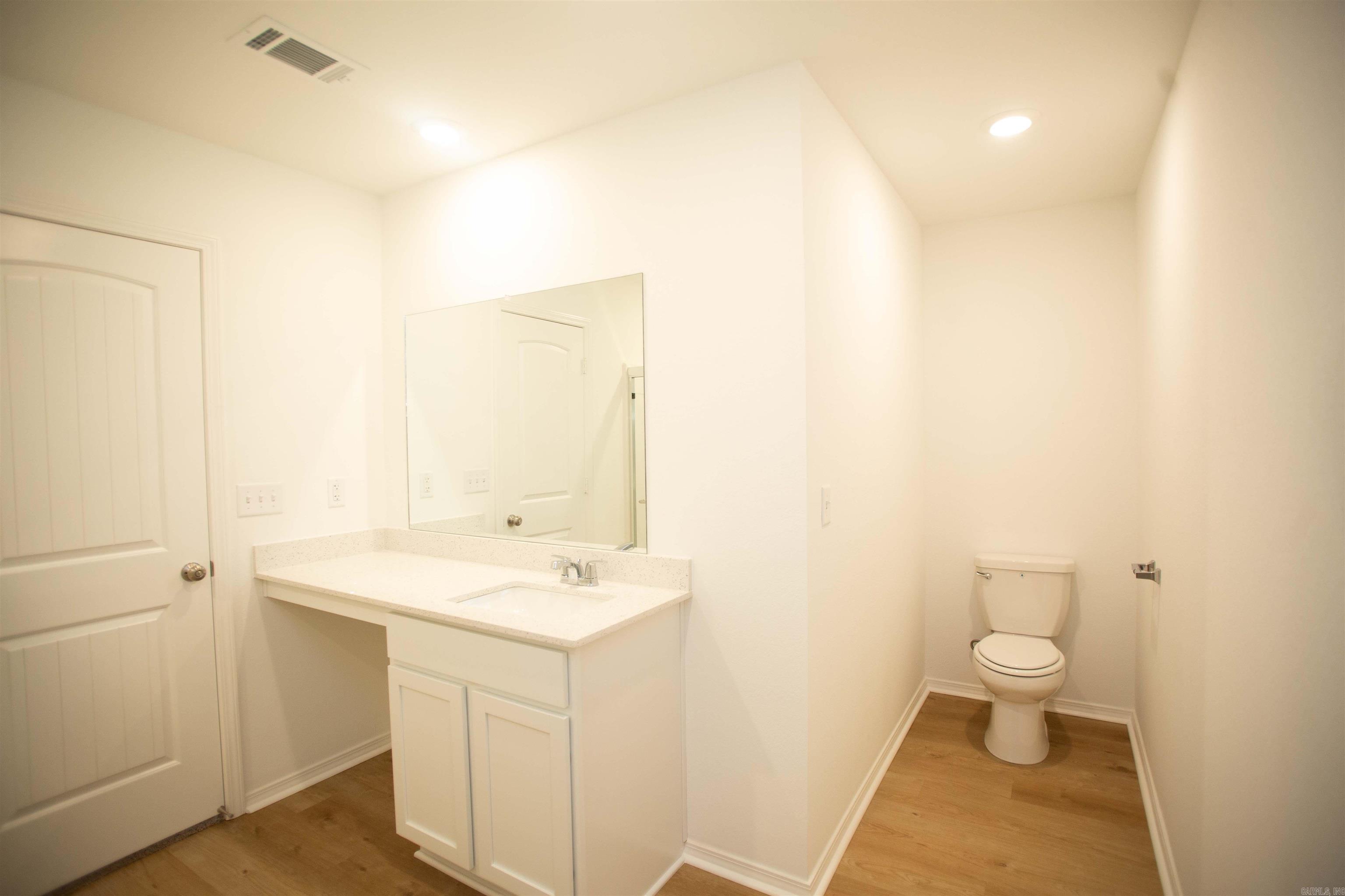 PANTHER COVE - Residential Lease