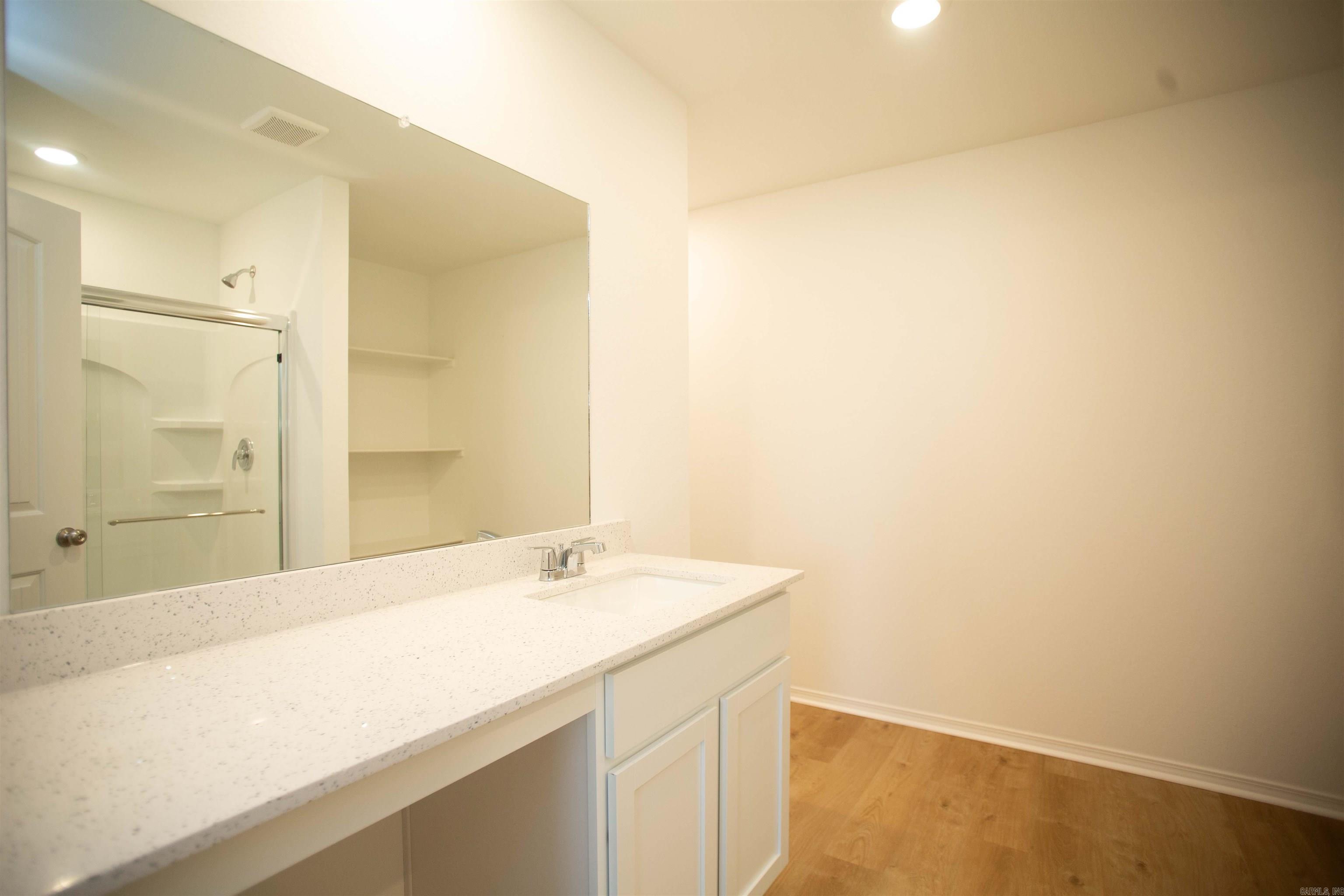 PANTHER COVE - Residential Lease