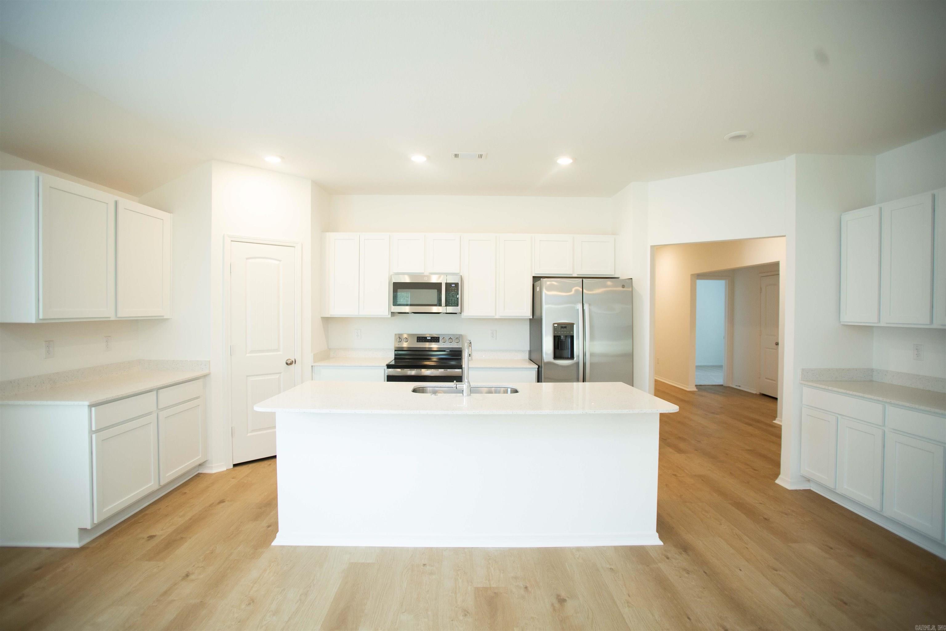 PANTHER COVE - Residential Lease