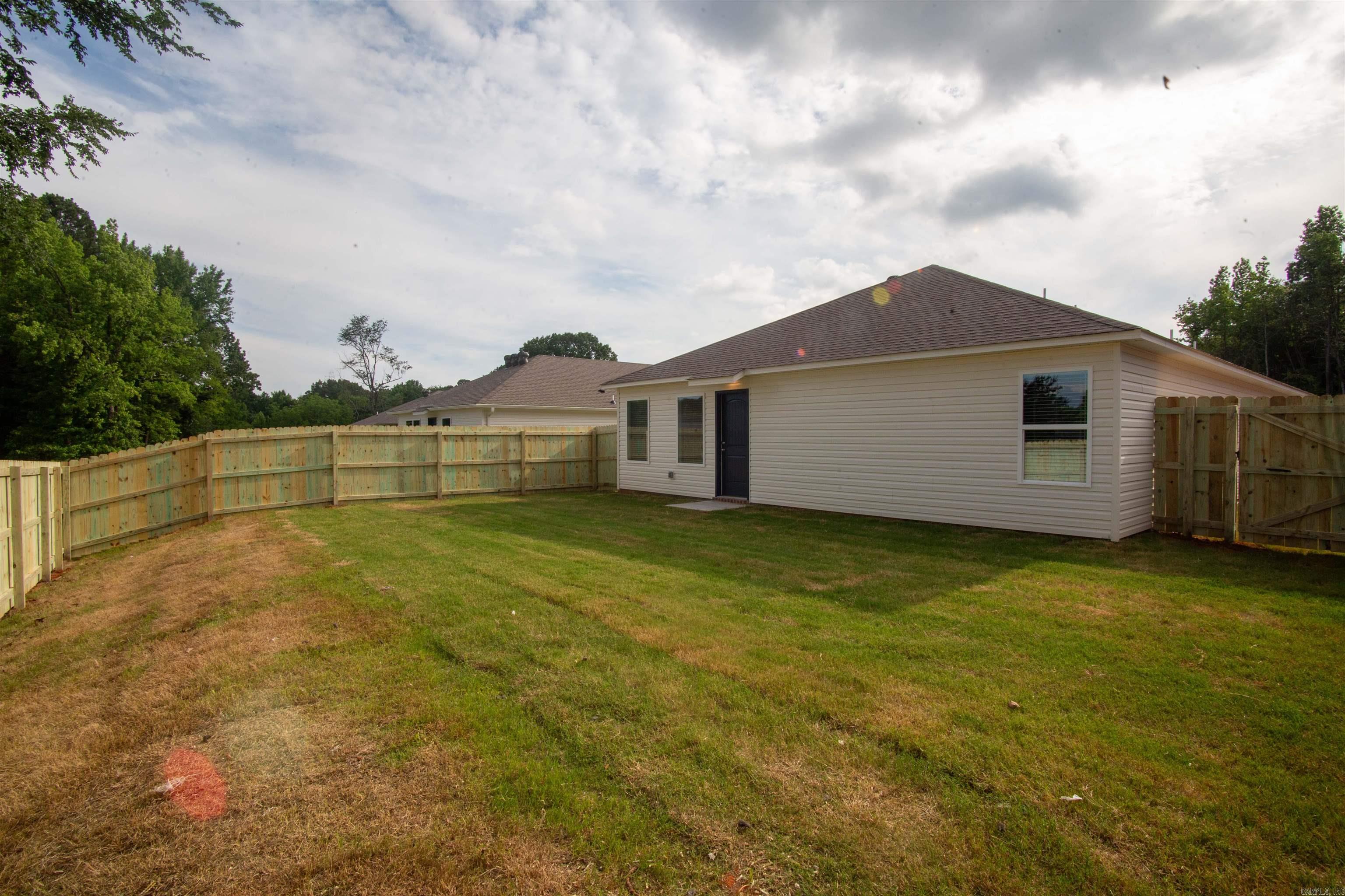 PANTHER COVE - Residential Lease