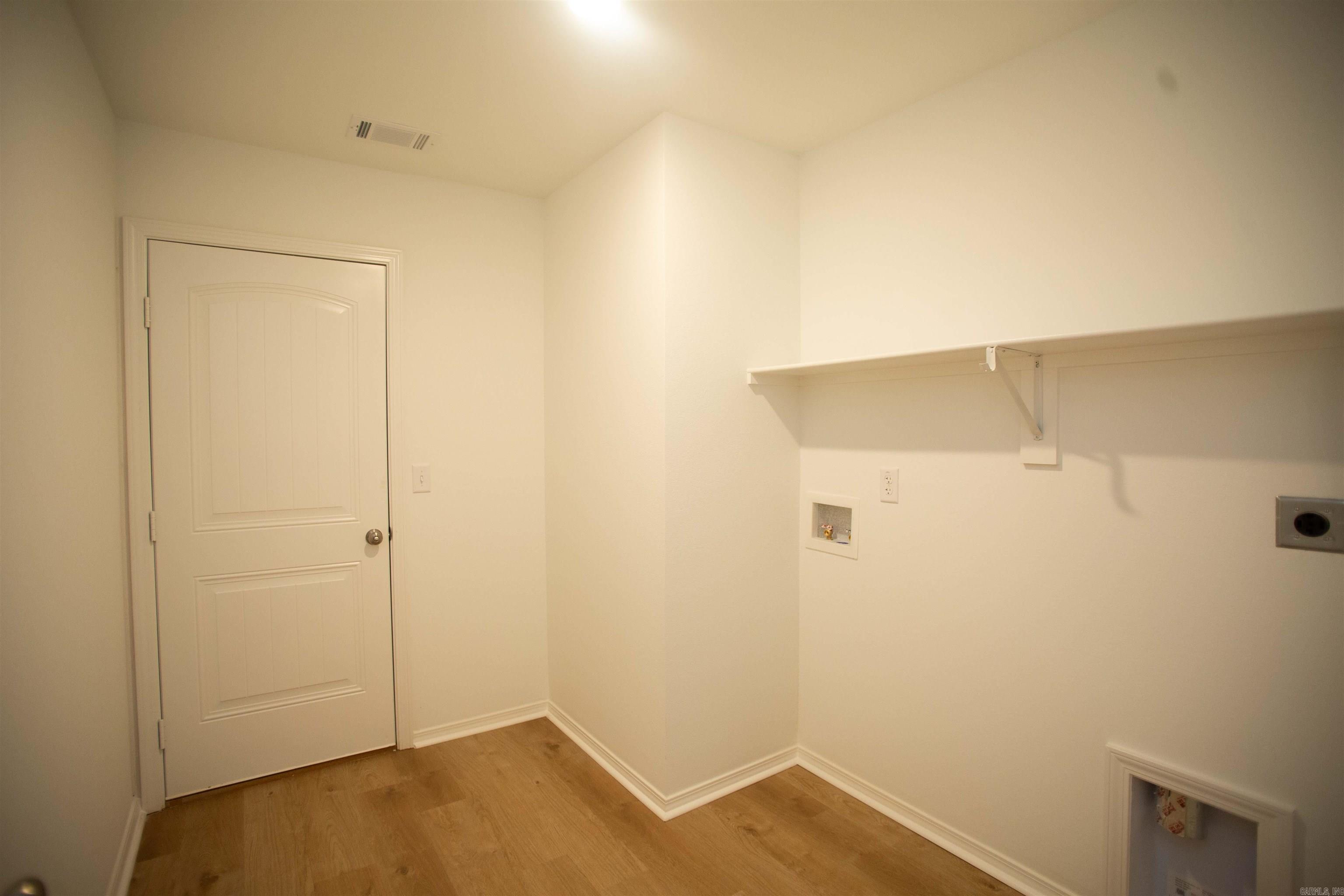 PANTHER COVE - Residential Lease