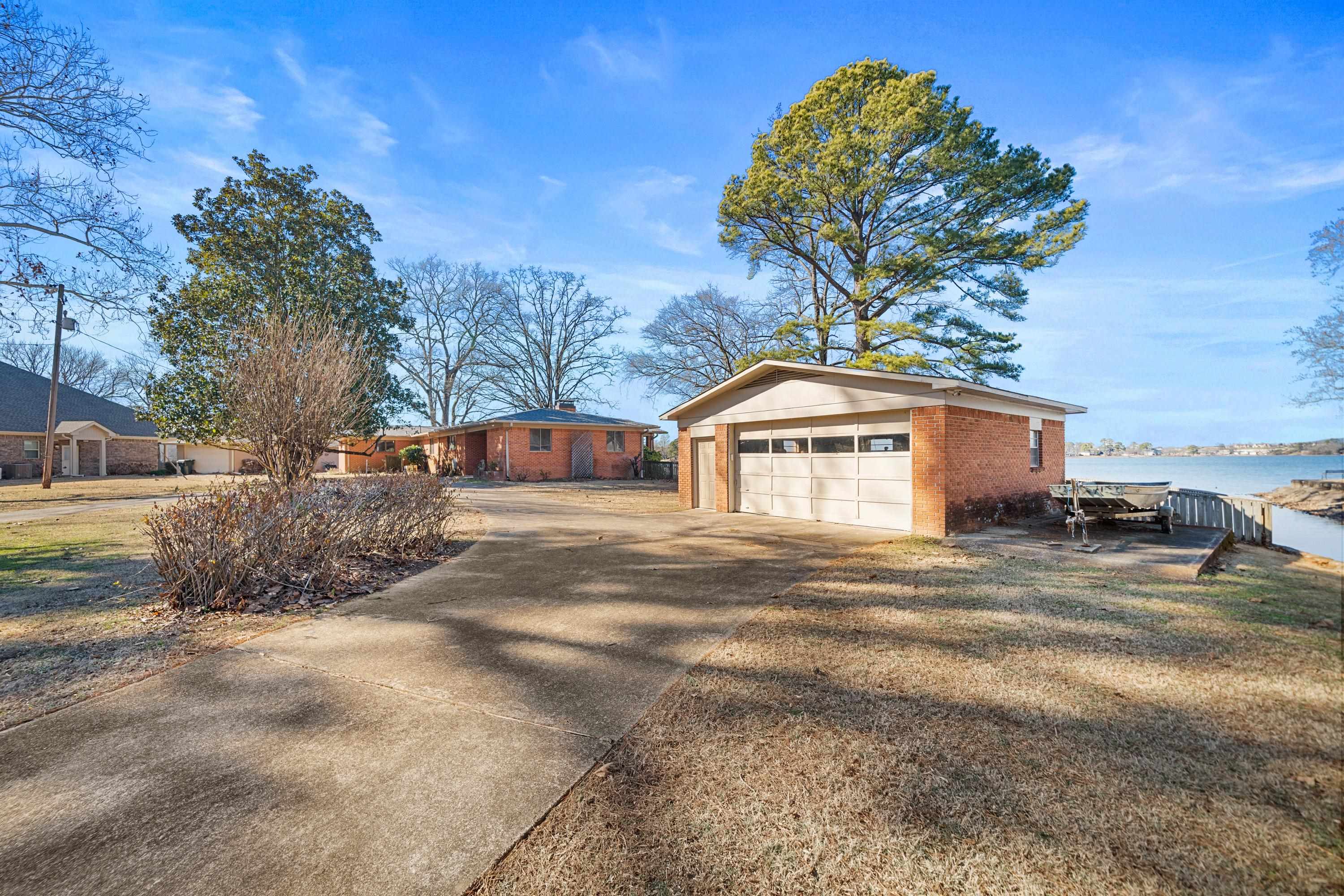 Caroline Acres - Residential
