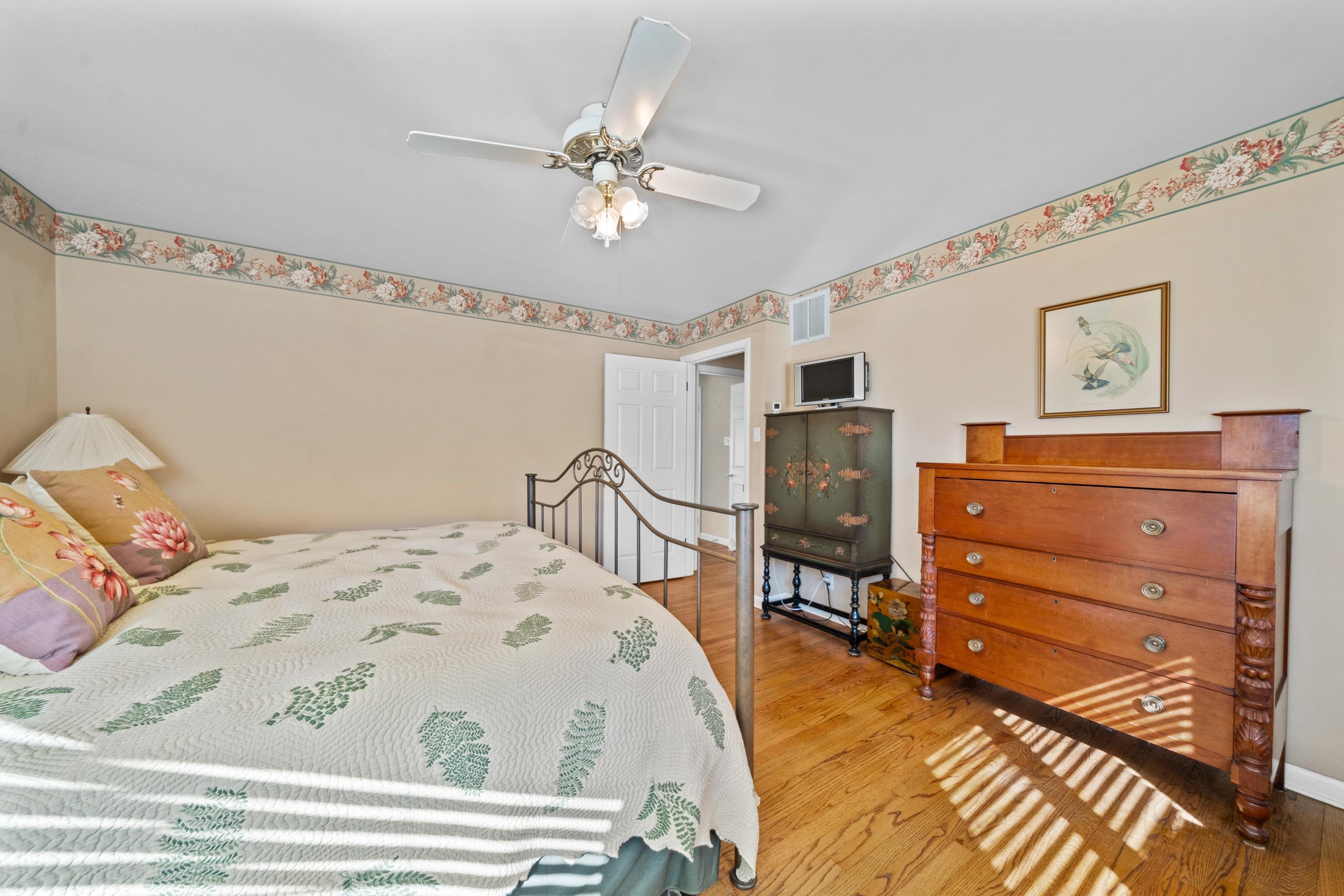 Caroline Acres - Residential