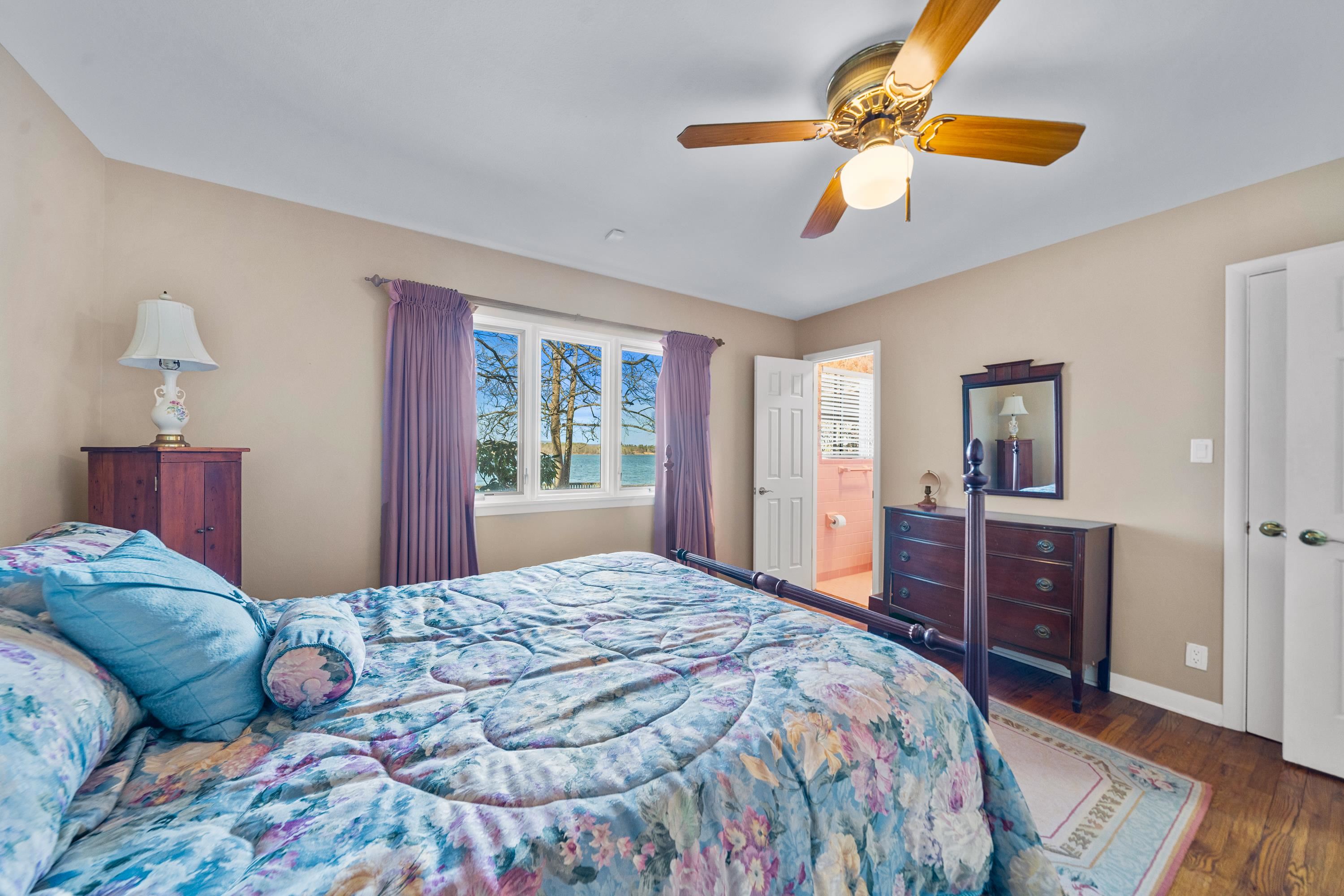 Caroline Acres - Residential
