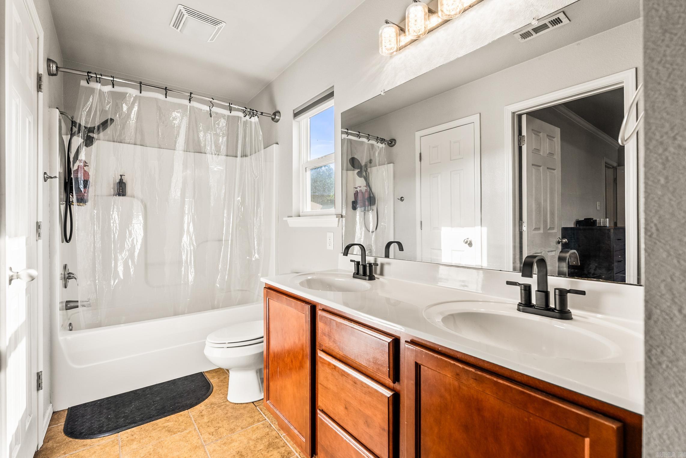 LITTLE NORTHFORK - Residential
