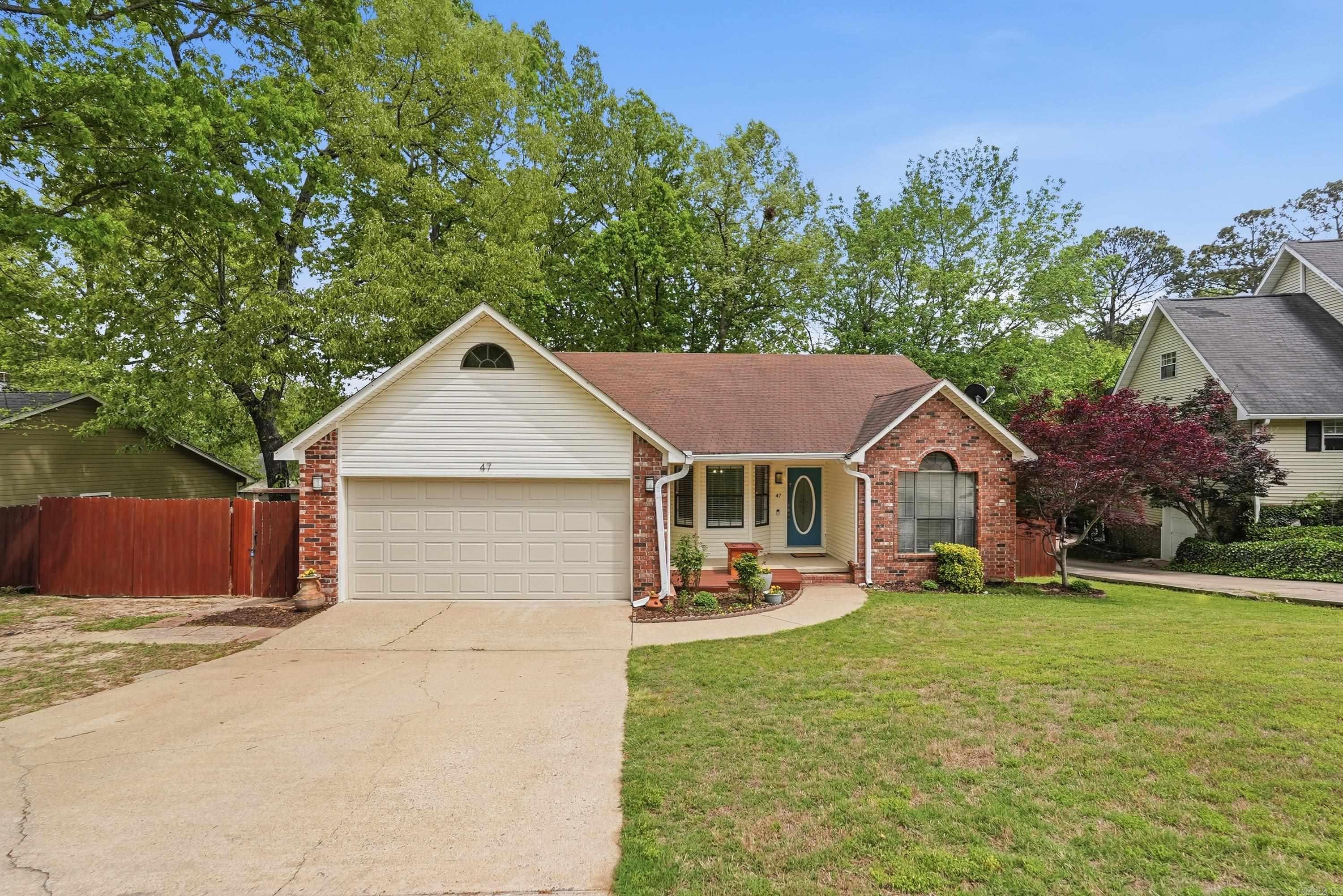 BRYANT OAKS - Residential