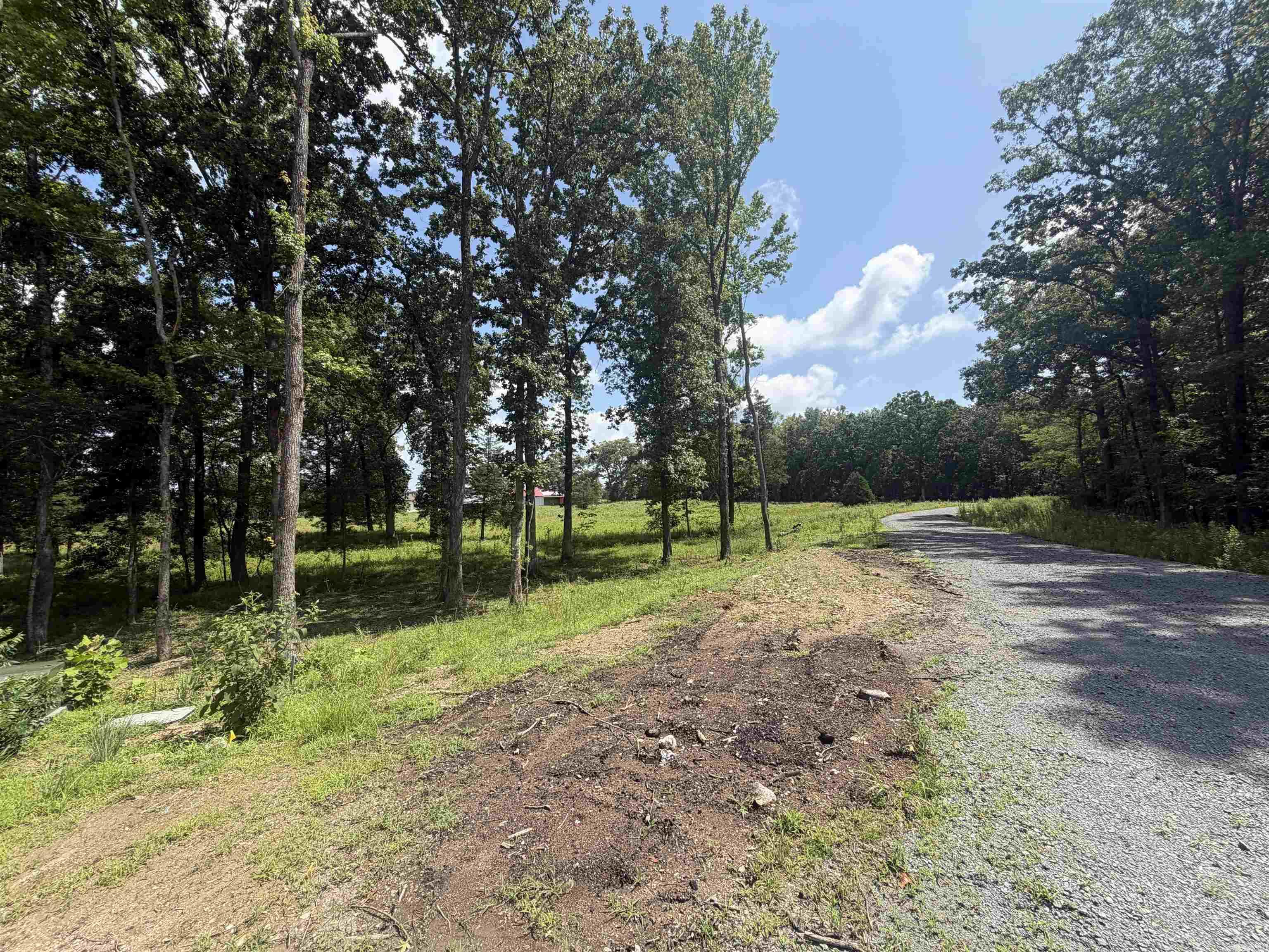 AVILLA MANOR - Land