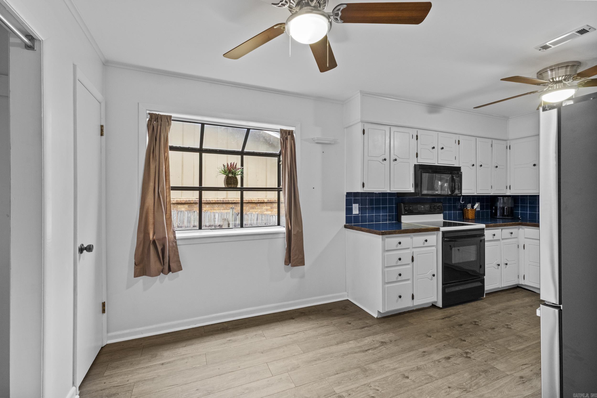 KINGSPARK TO COOK MTN VIL - Residential