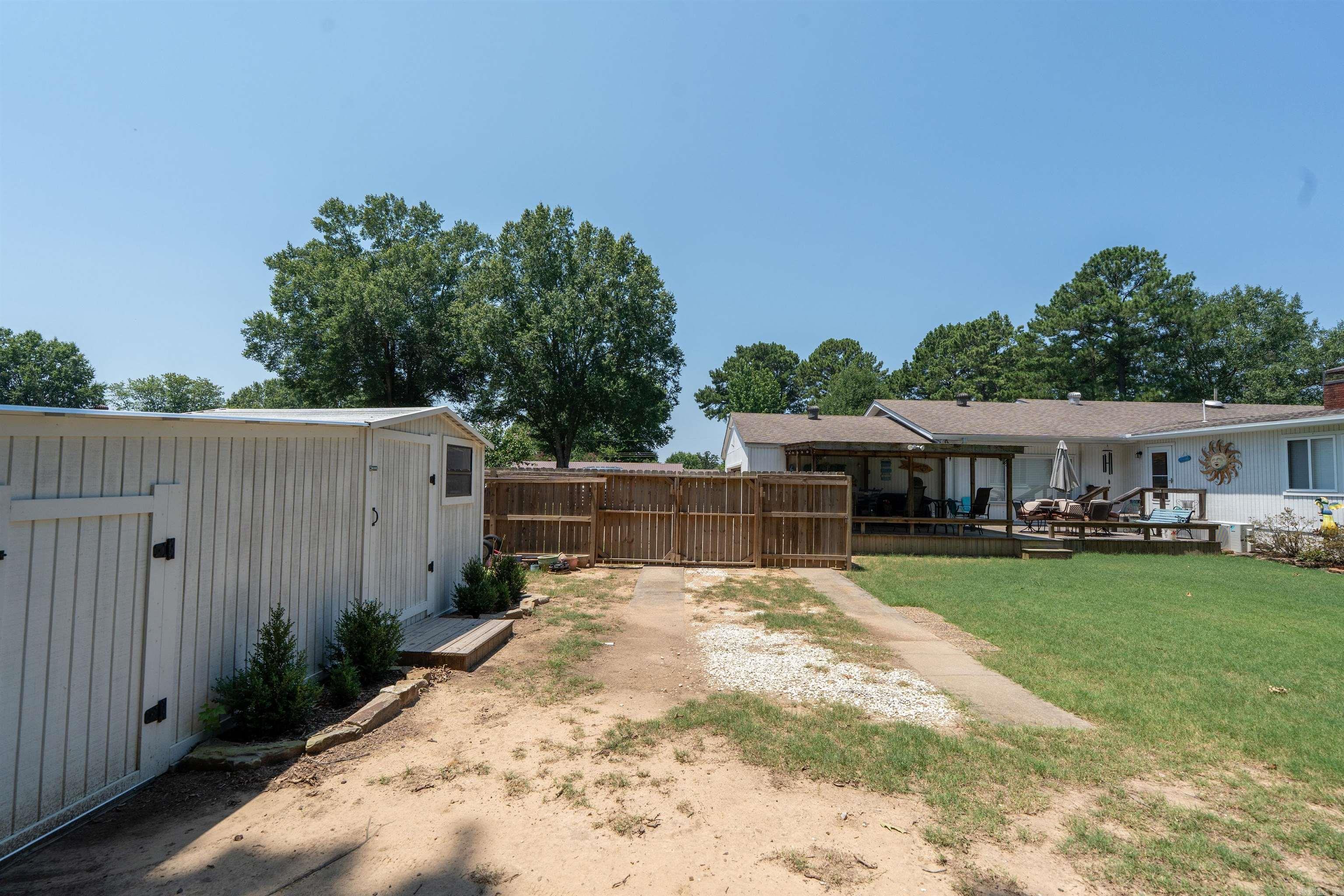 FOUST - Residential