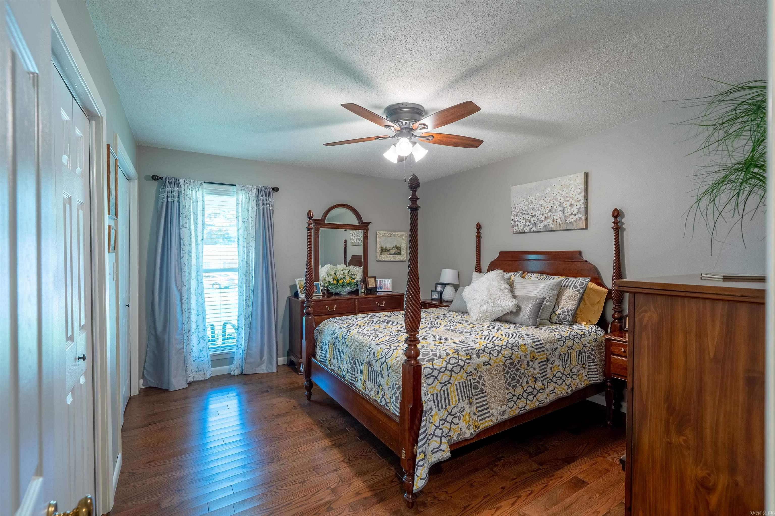 FOUST - Residential