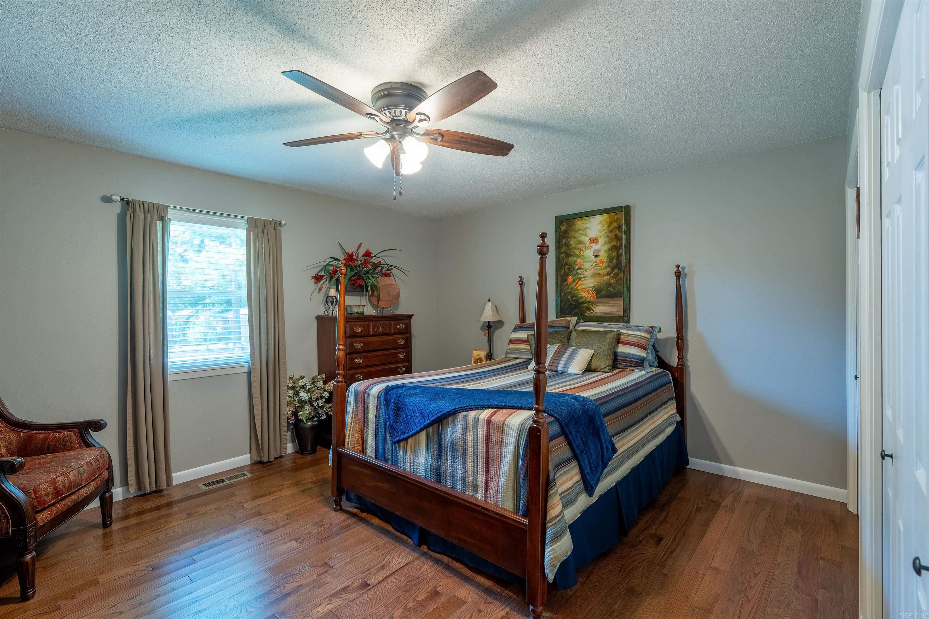 FOUST - Residential
