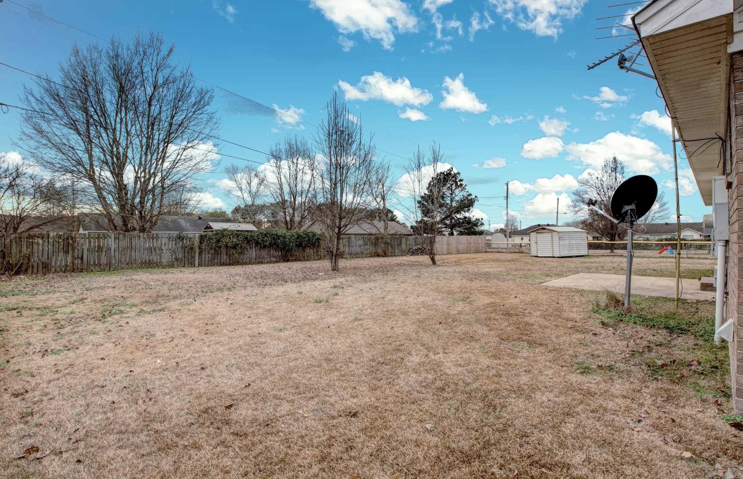 WINDWOOD SOUTH - Residential