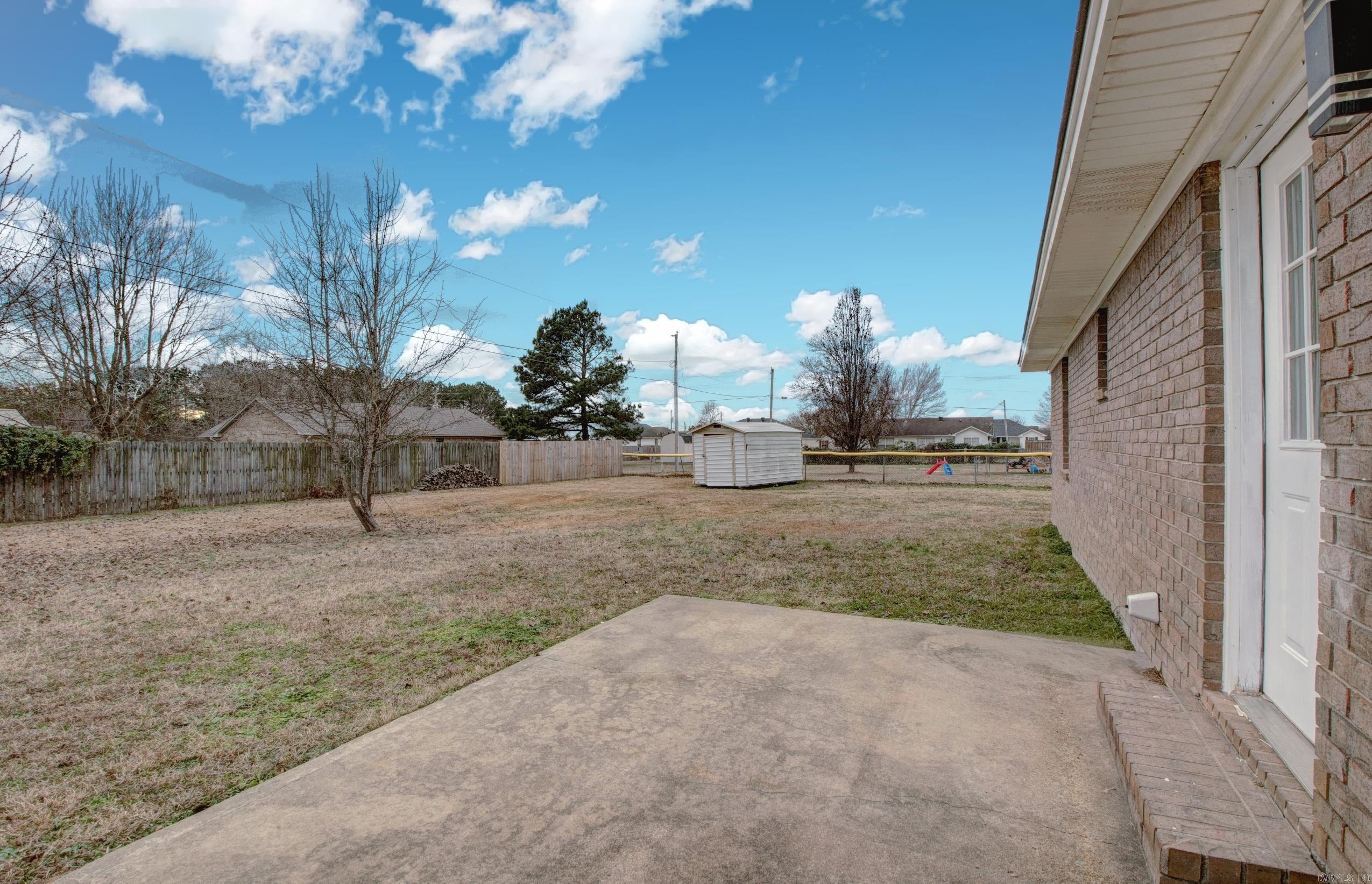WINDWOOD SOUTH - Residential