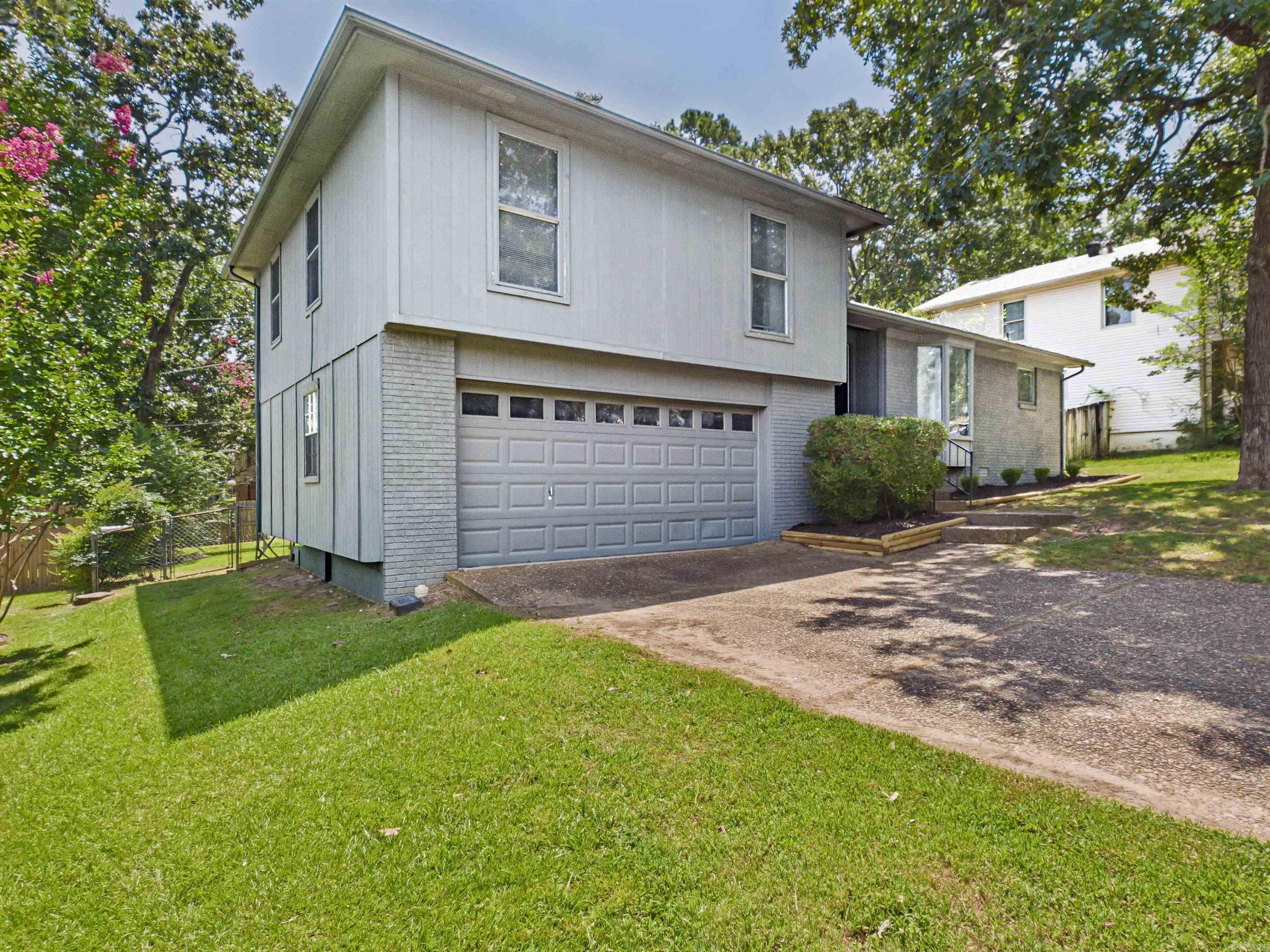 PLEASANT VIEW - Residential