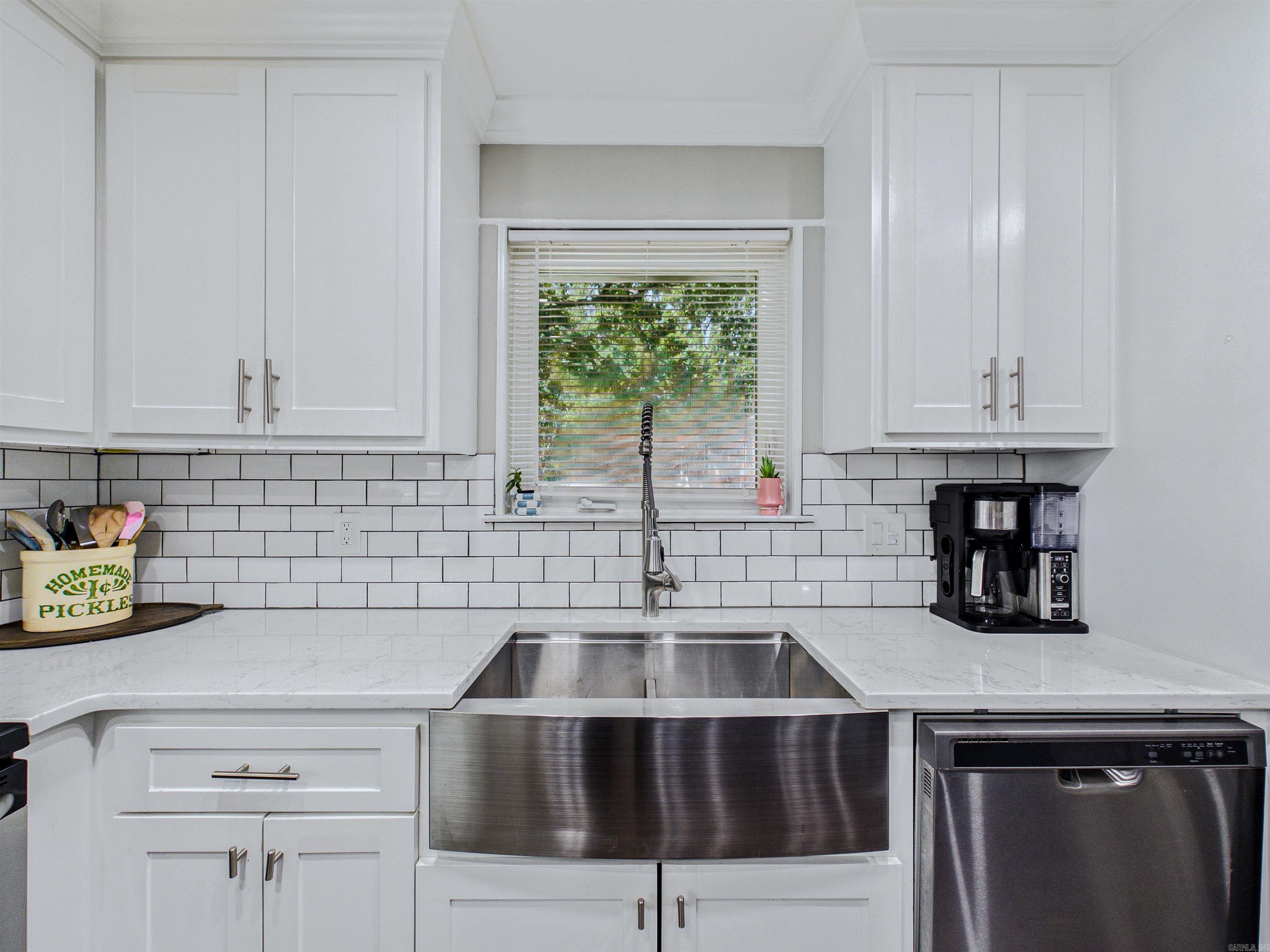 PLEASANT VIEW - Residential