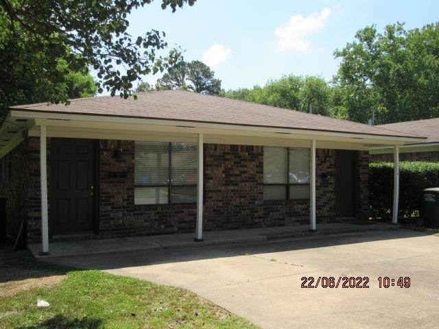 College Oak - Residential Lease