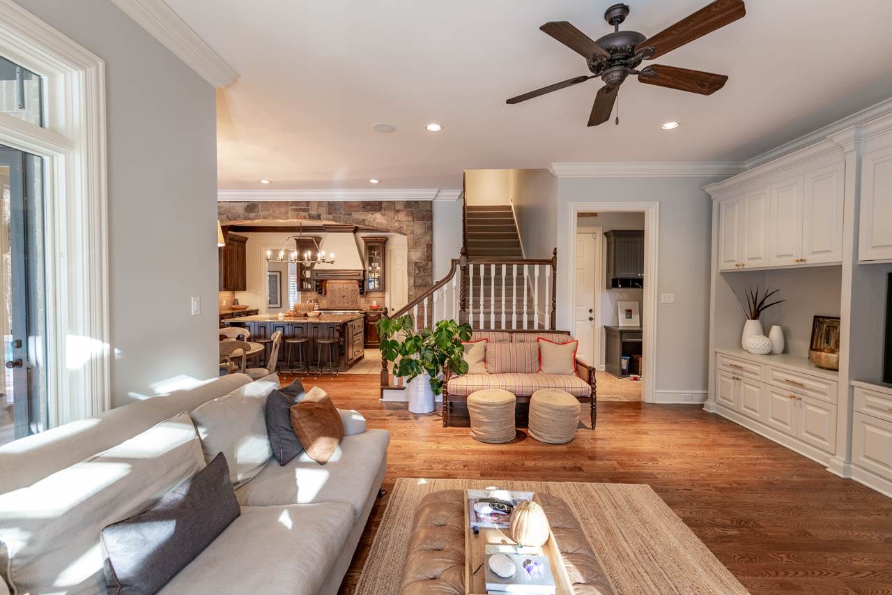 CHENAL VALLEY SOLOGNE CIRCLE - Residential