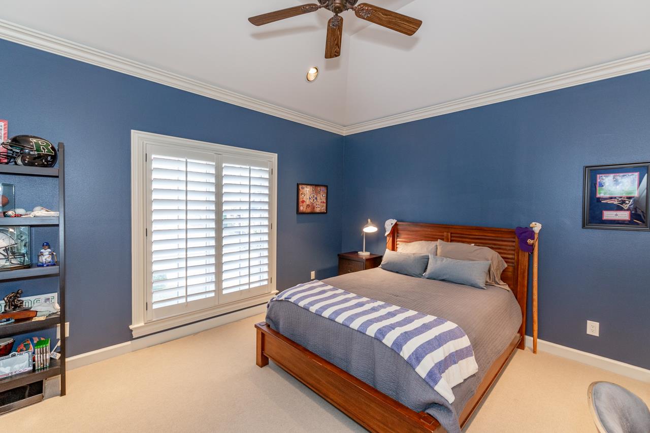 CHENAL VALLEY SOLOGNE CIRCLE - Residential