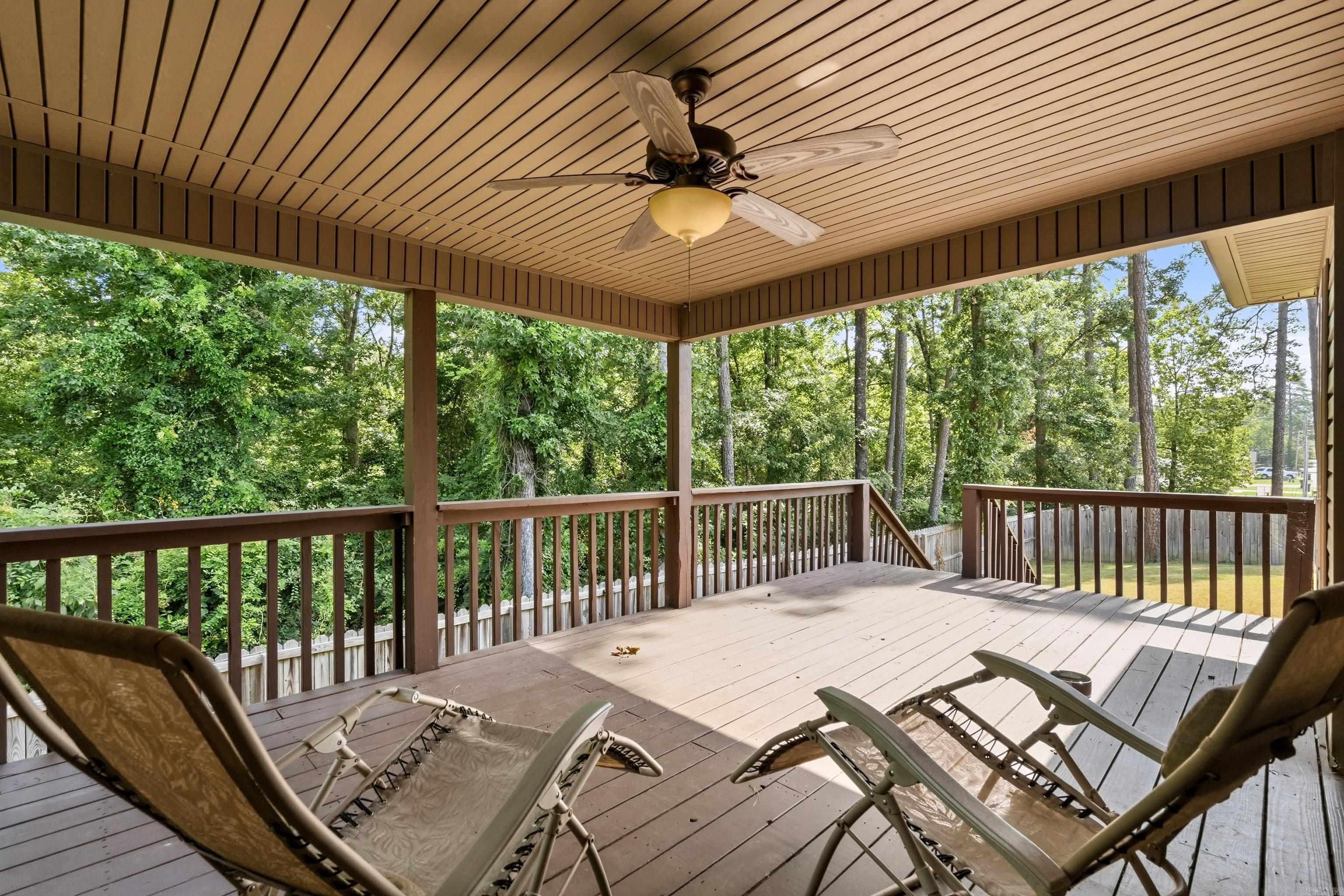 UNPLATTED ACREAGE - Residential