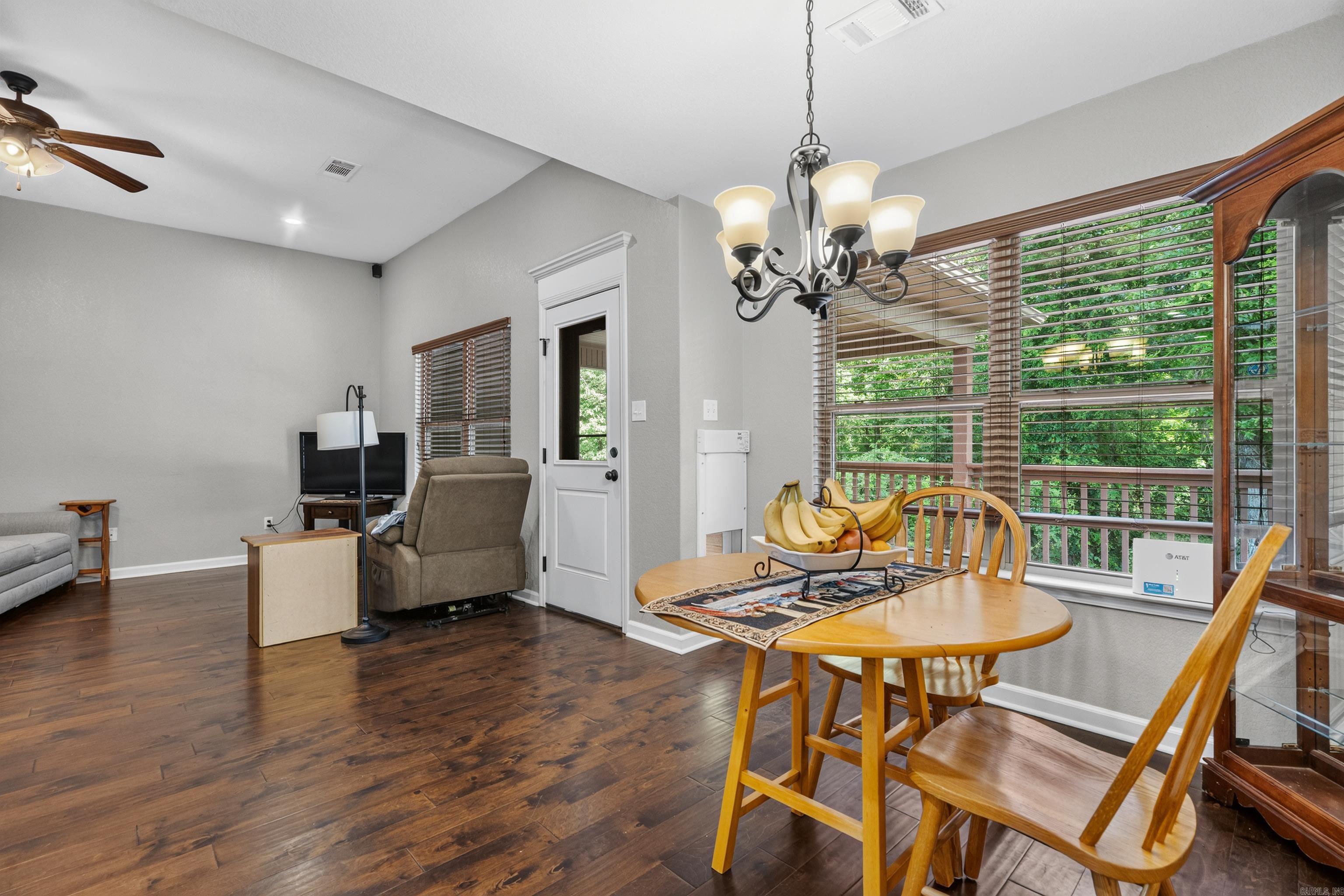 UNPLATTED ACREAGE - Residential