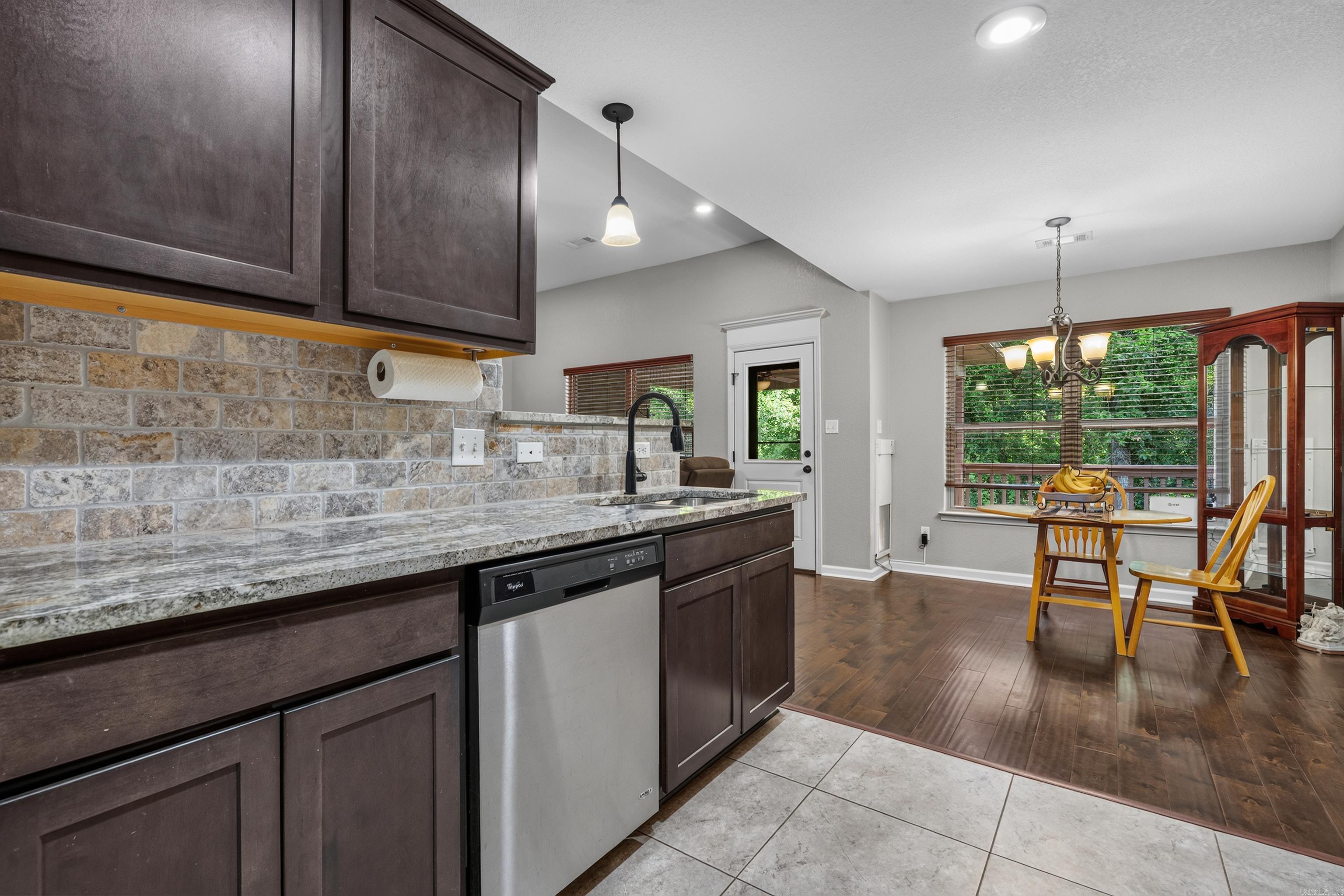 UNPLATTED ACREAGE - Residential