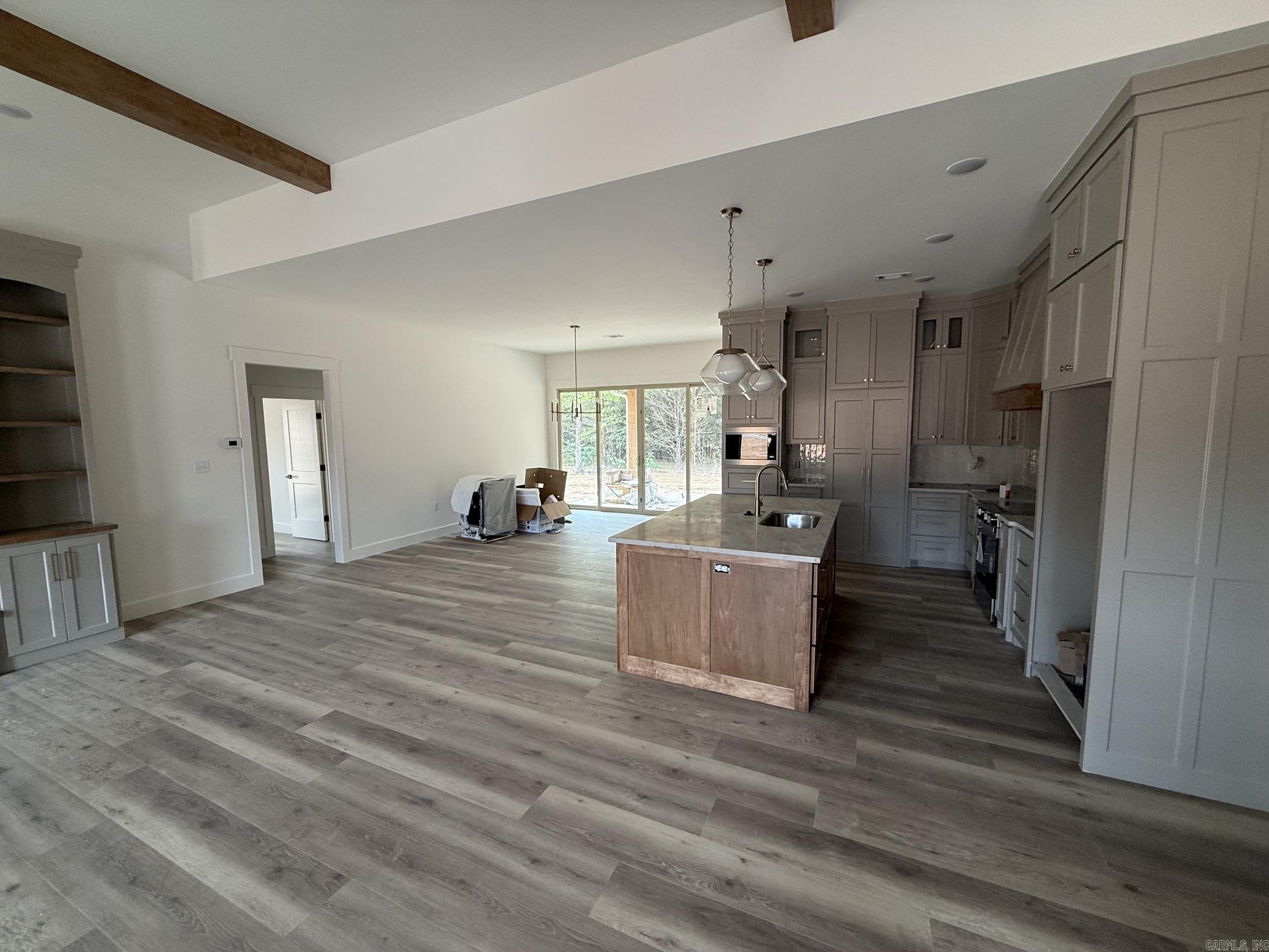 COYOTE RIDGE - Residential