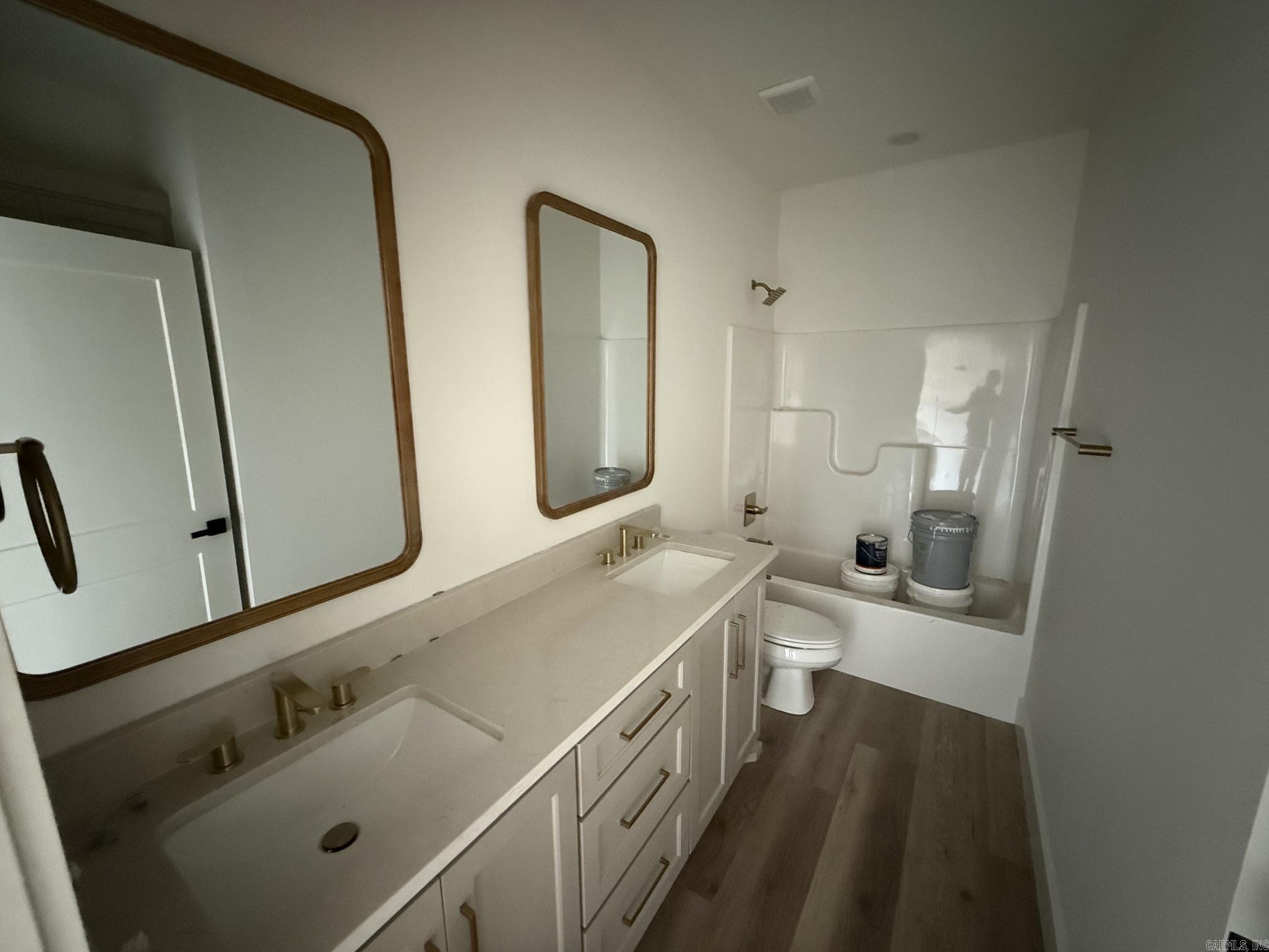 COYOTE RIDGE - Residential