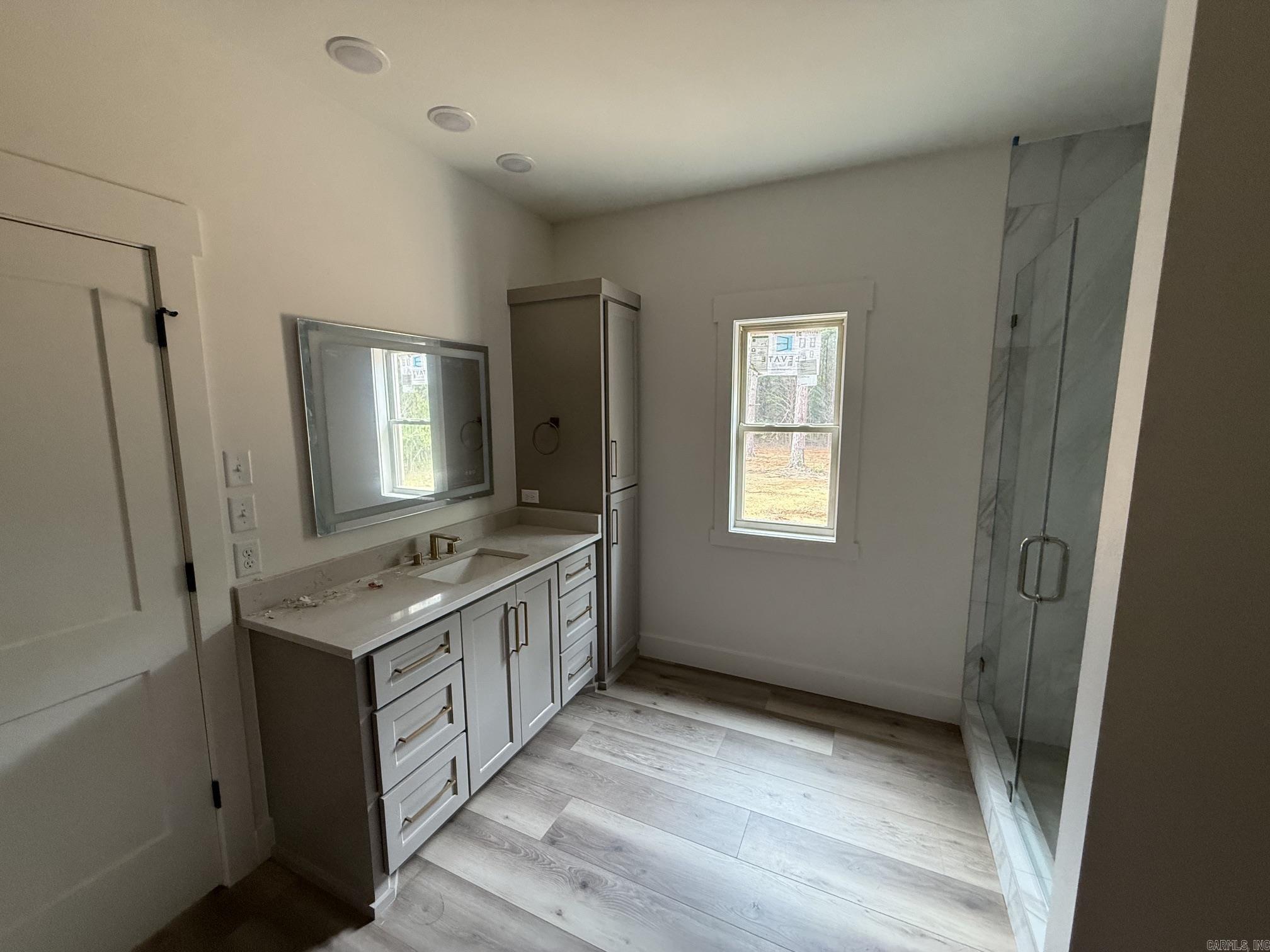 COYOTE RIDGE - Residential