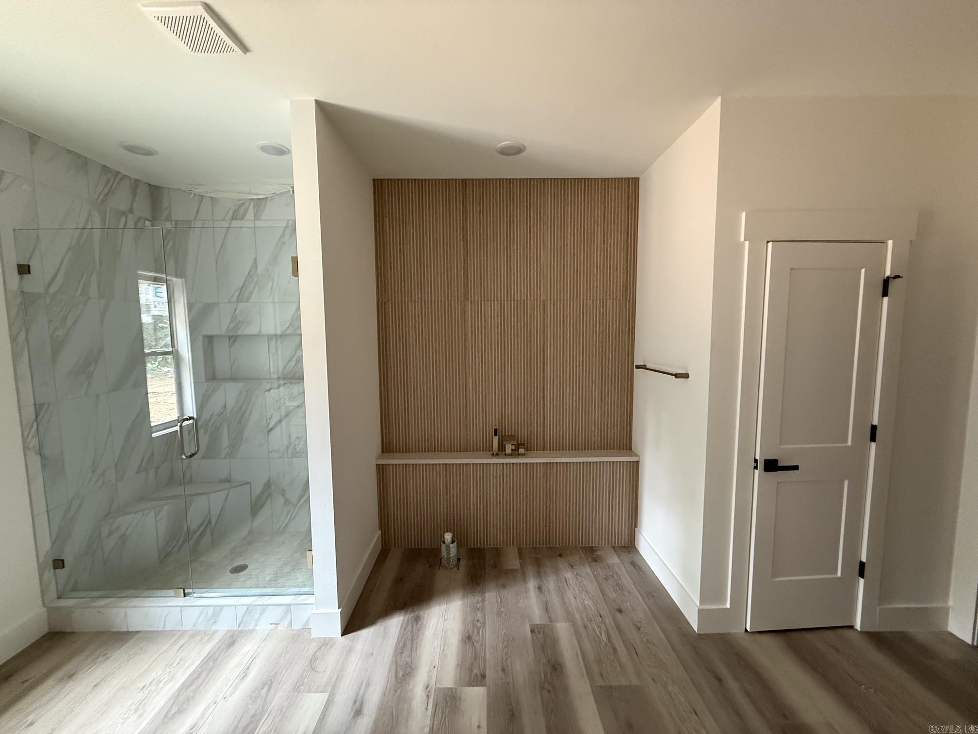 COYOTE RIDGE - Residential