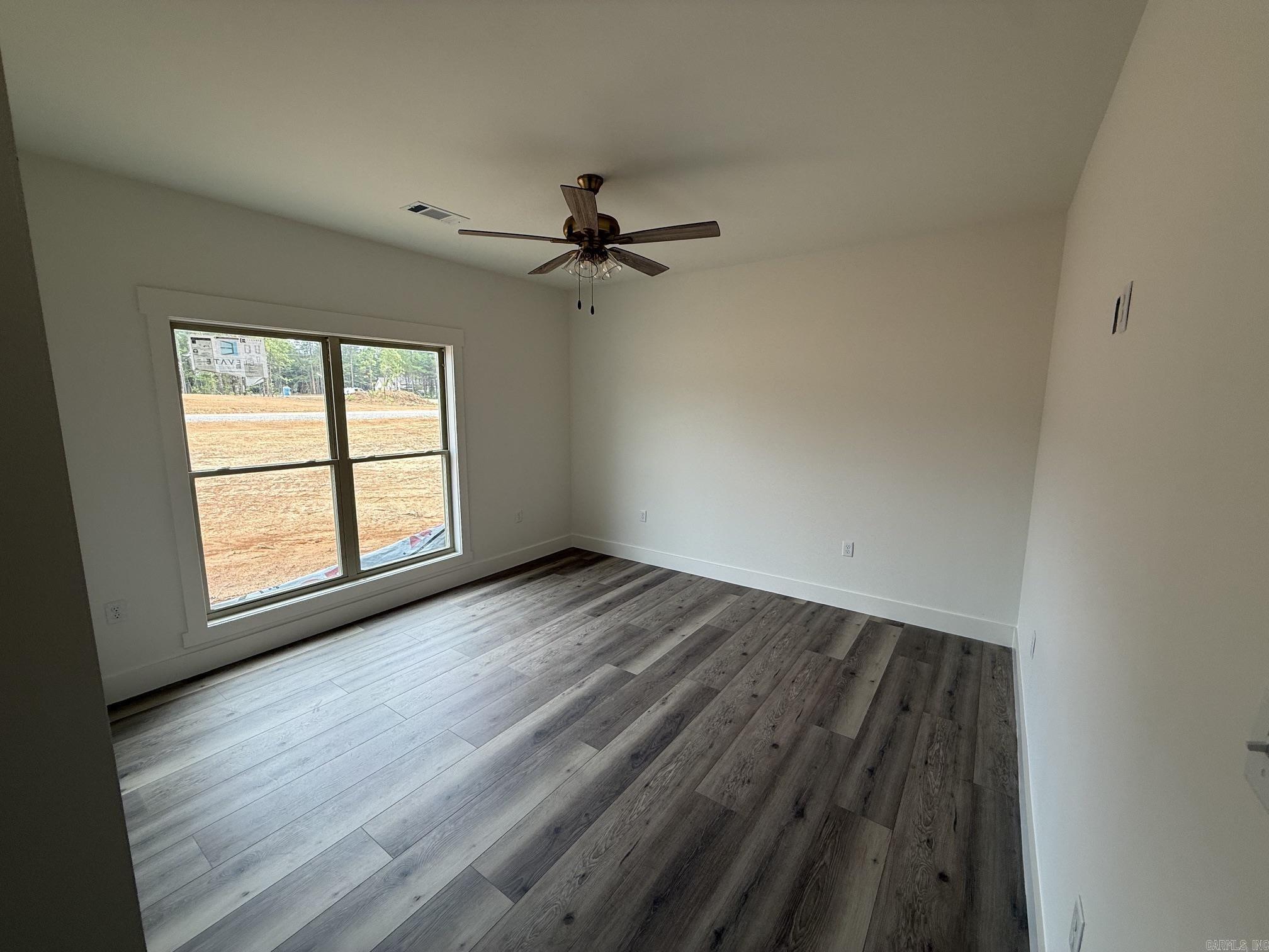 COYOTE RIDGE - Residential