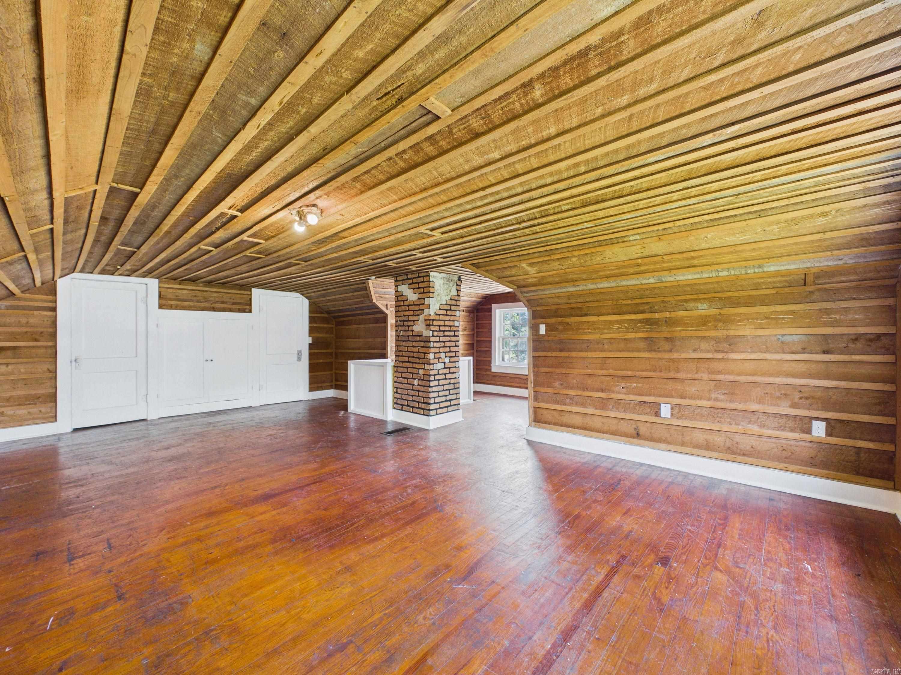 Weiner Original - Residential