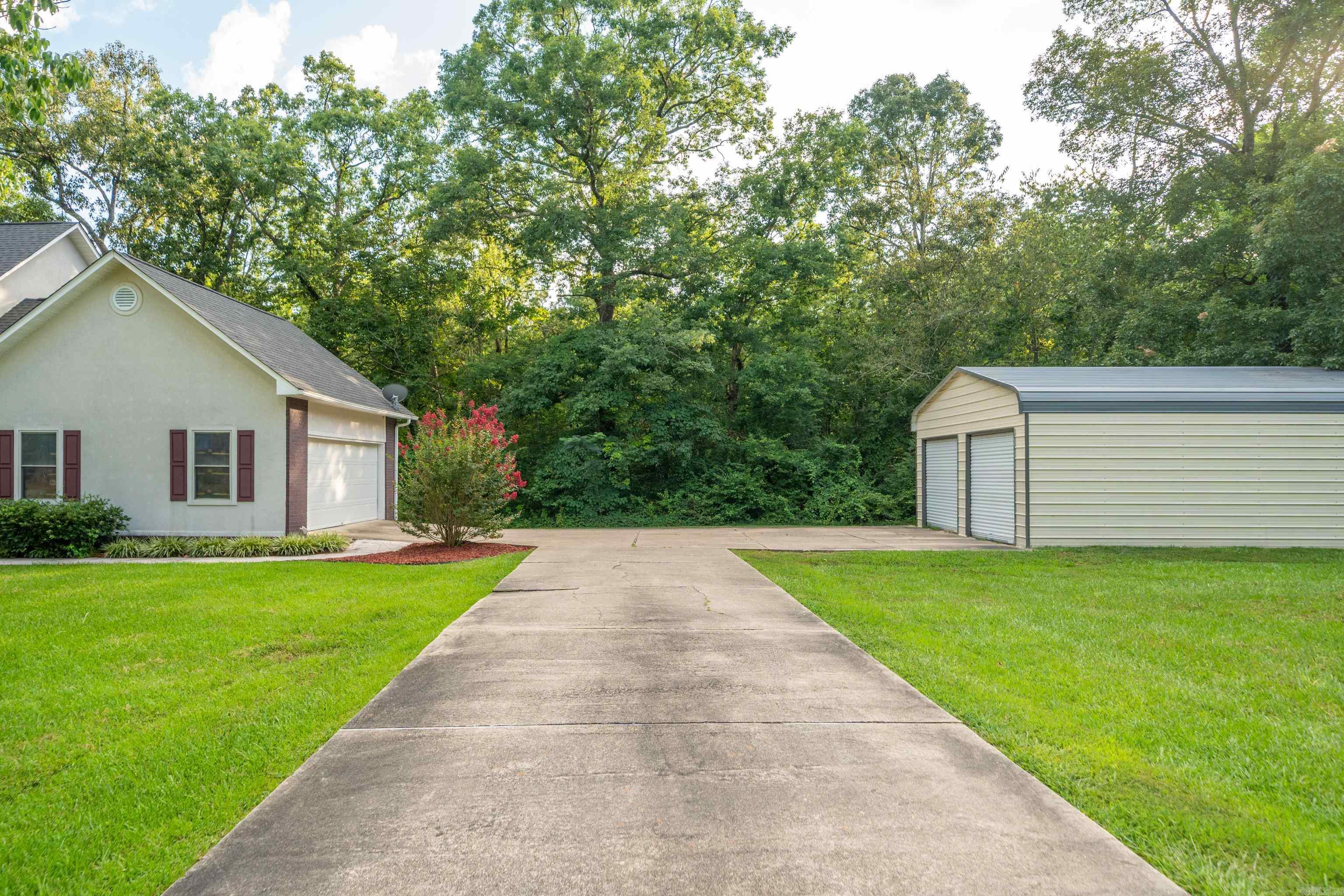WALNUT VALLEY ESTATES - Residential