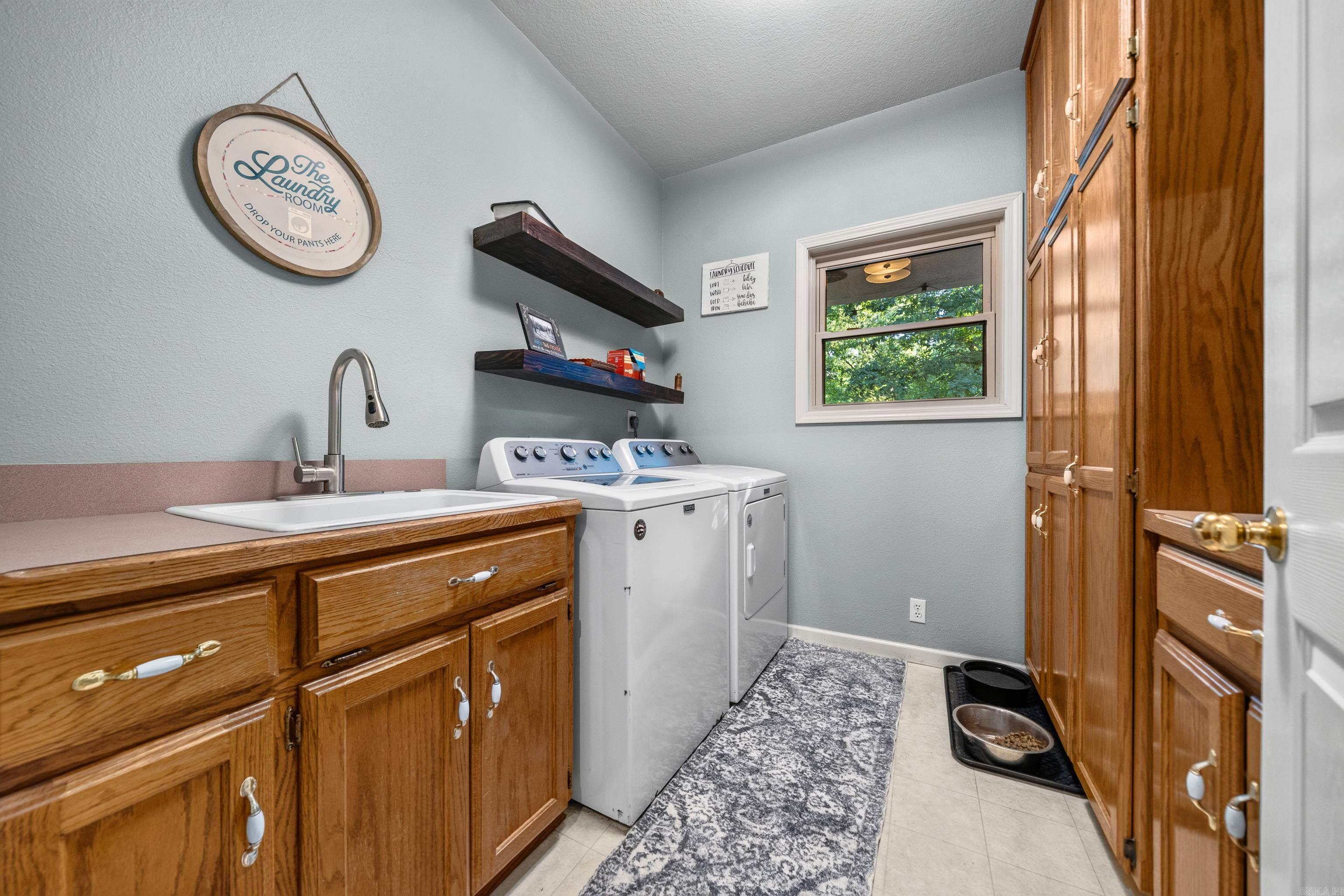 WALNUT VALLEY ESTATES - Residential