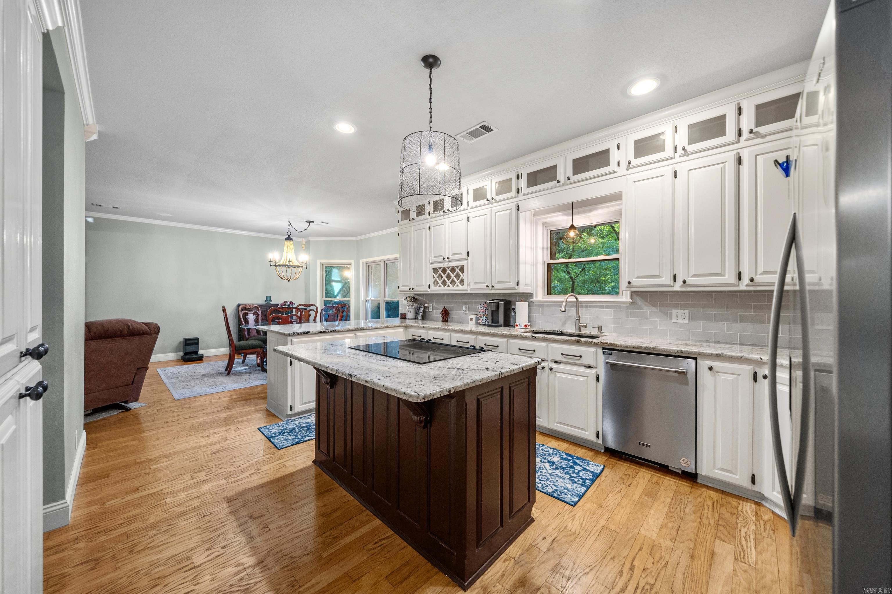WALNUT VALLEY ESTATES - Residential