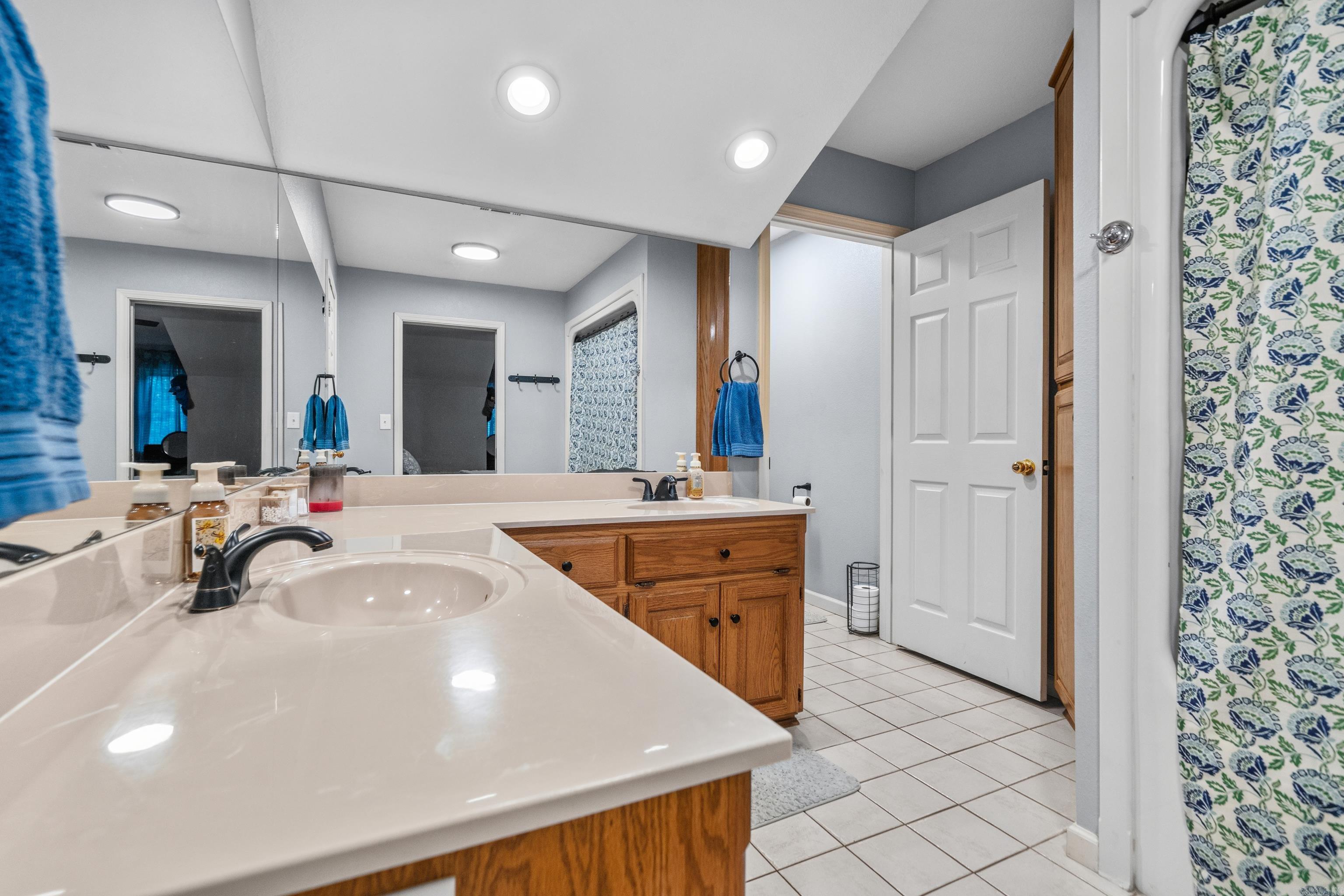 WALNUT VALLEY ESTATES - Residential