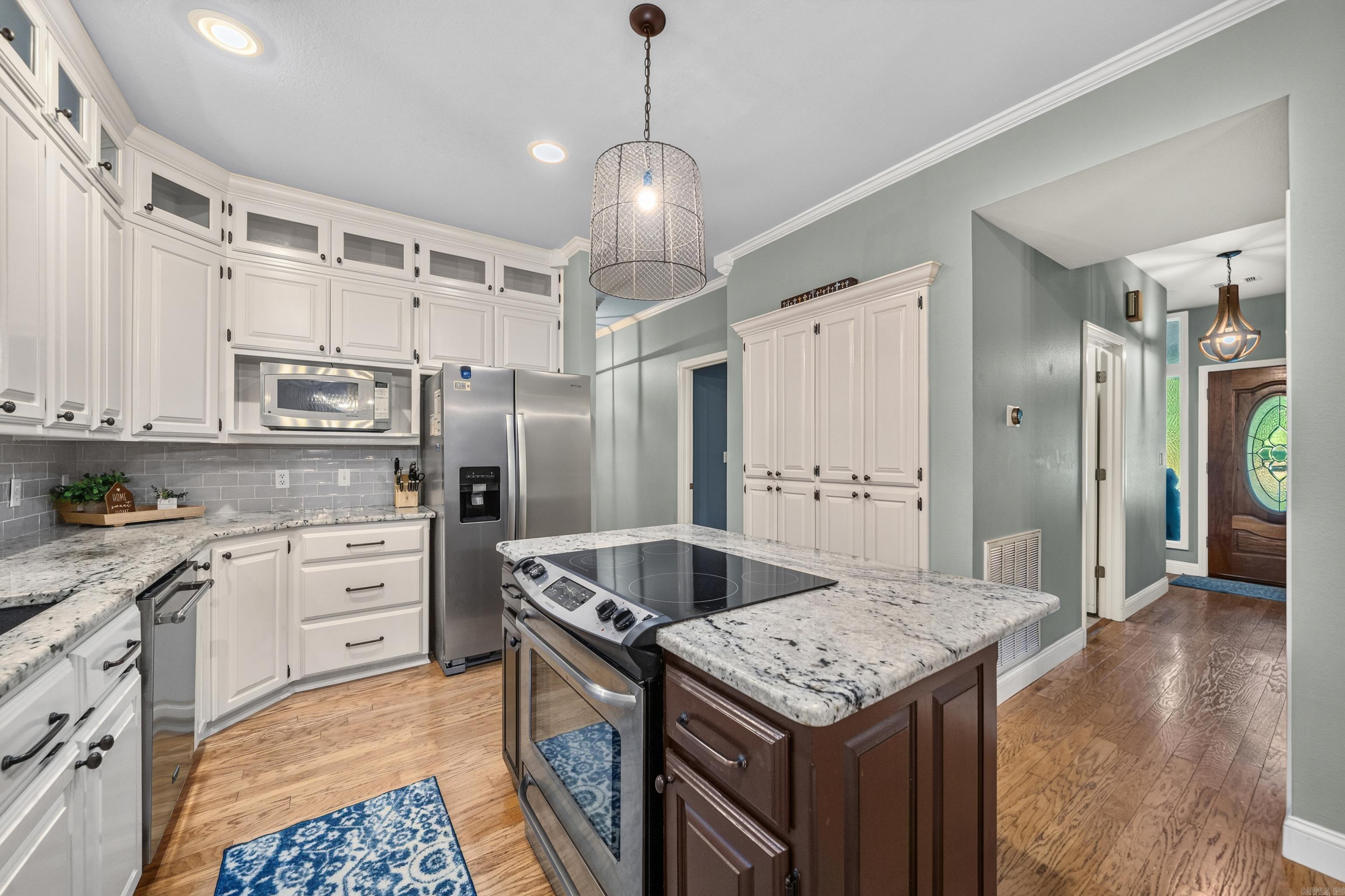 WALNUT VALLEY ESTATES - Residential
