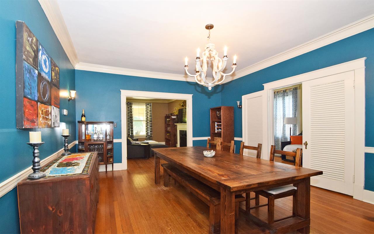 Weldon E Wrights - Residential