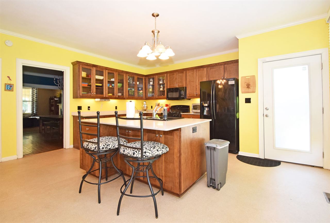 Weldon E Wrights - Residential
