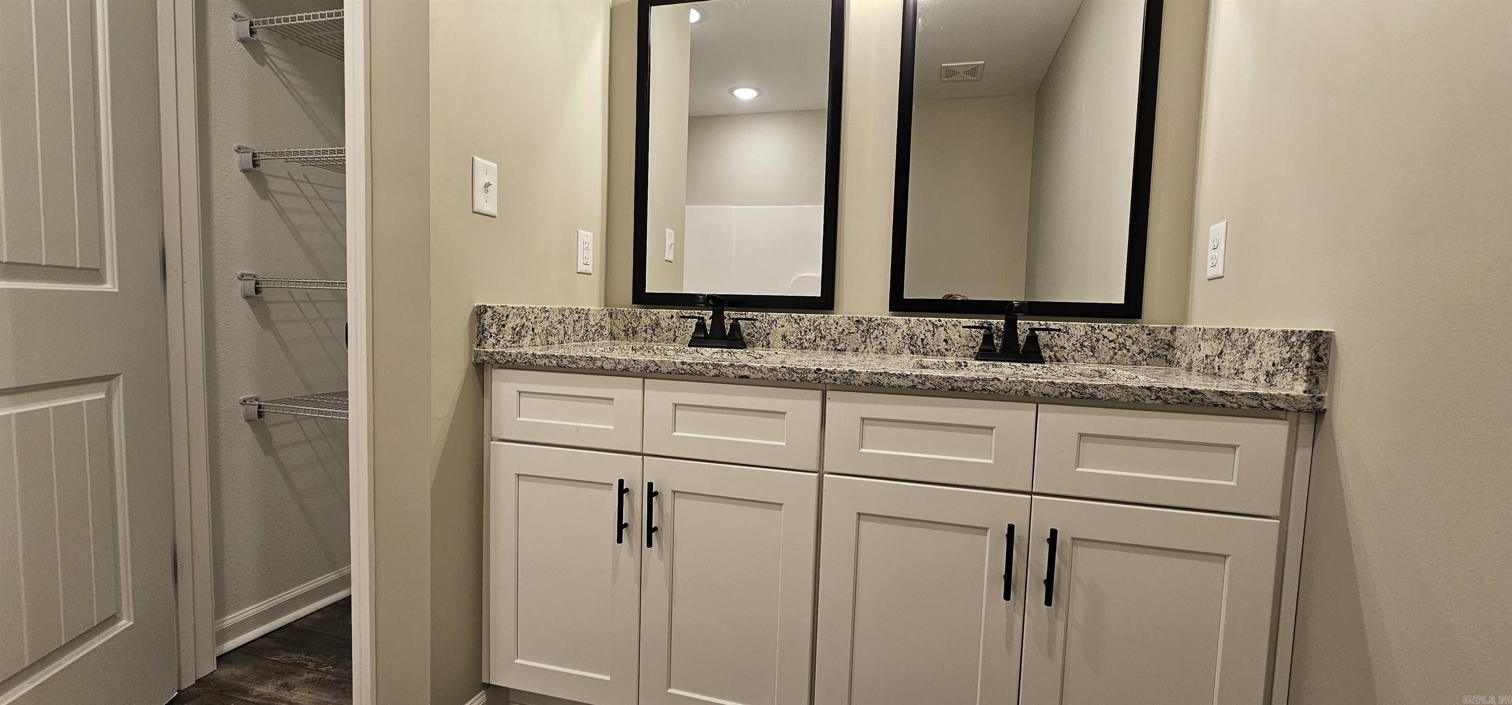 BROOKSHIRE PLACE - Residential Lease